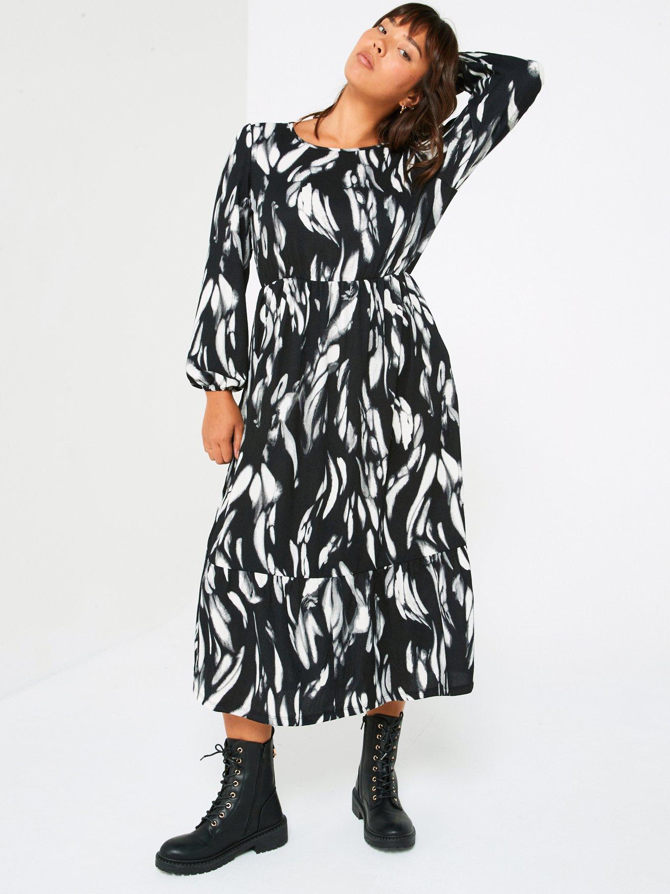 v-by-very-curve-crinkle-tiered-midi-dress-print