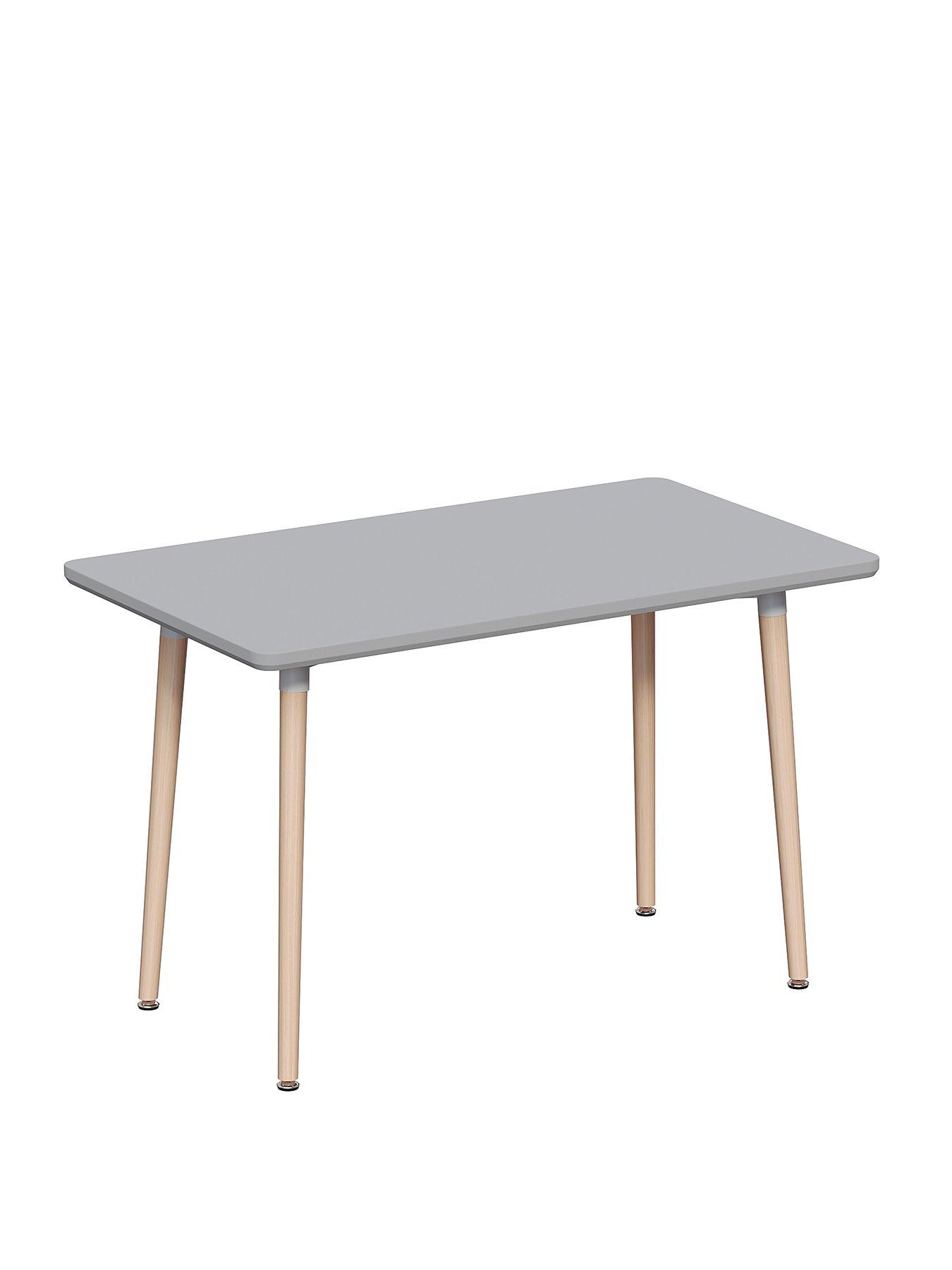 vida-designs-batley-4-seater-square-dining-tablestillFront