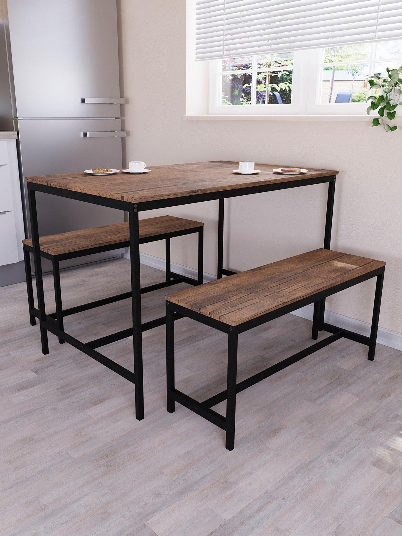 vida-designs-roslyn-4-seater-dining-table-with-bench-setdetail