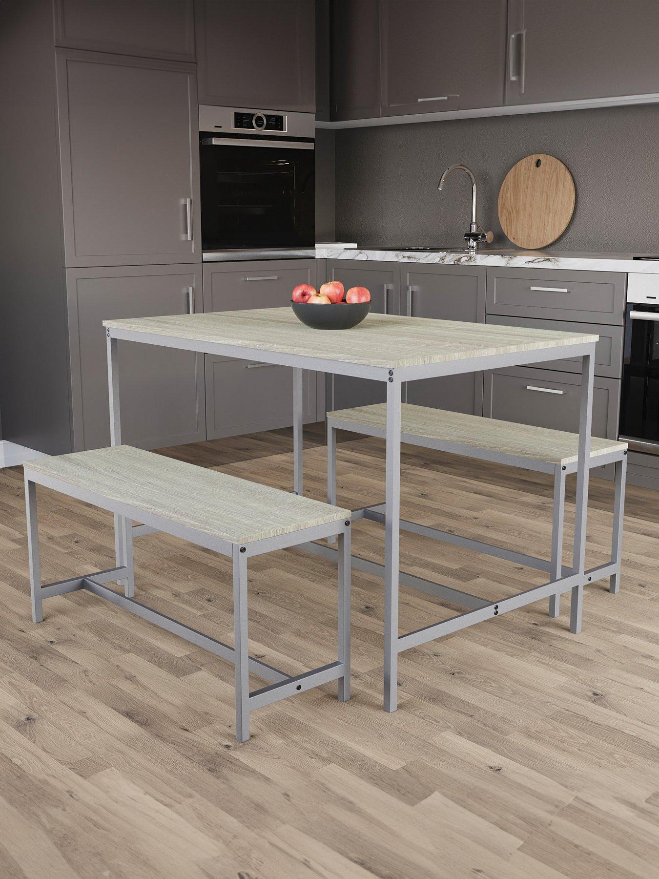 vida-designs-roslyn-4-seater-dining-table-with-bench-setdetail