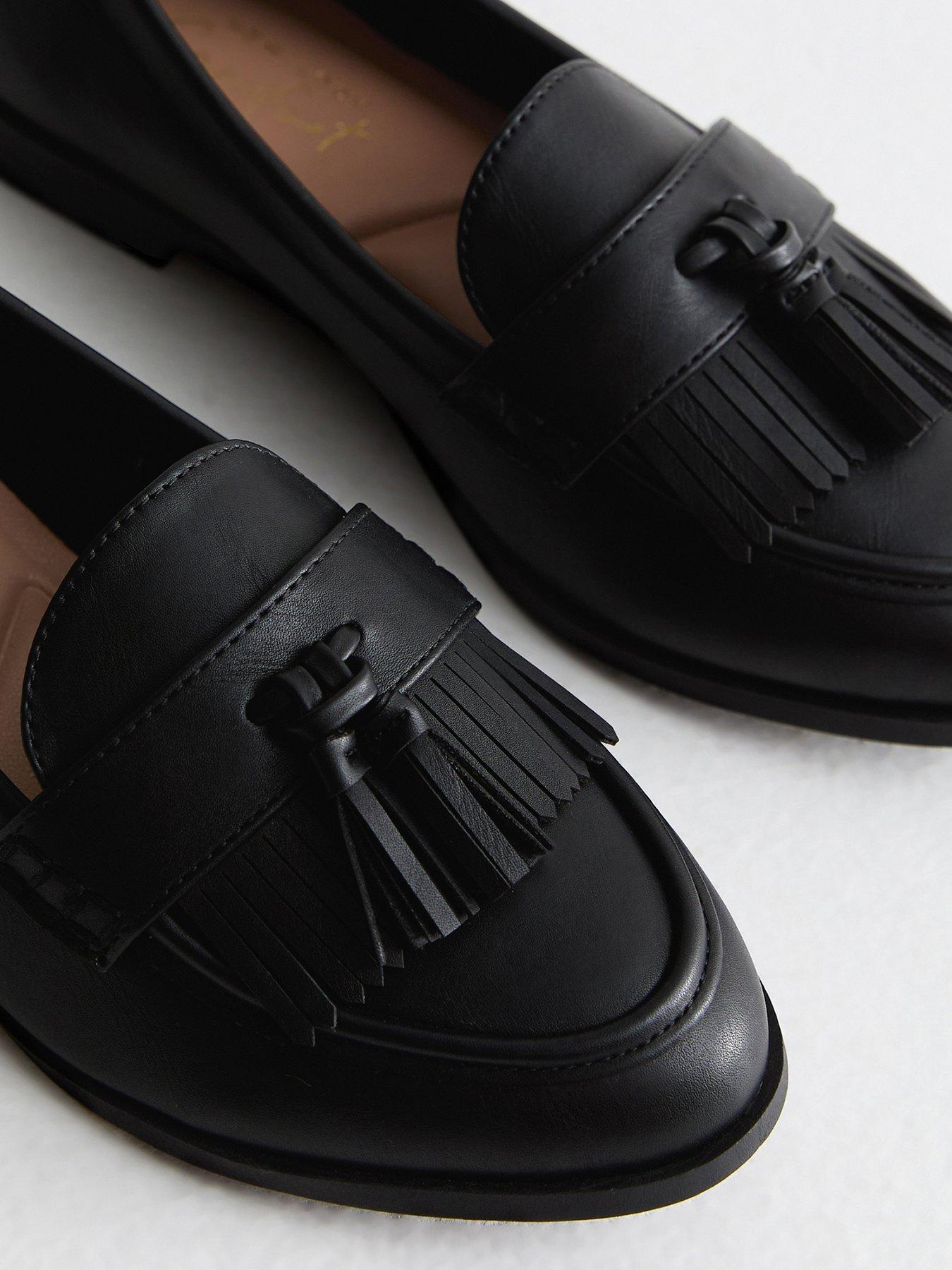 new-look-wide-fit-leather-look-tassel-front-loafers-blackstillFront