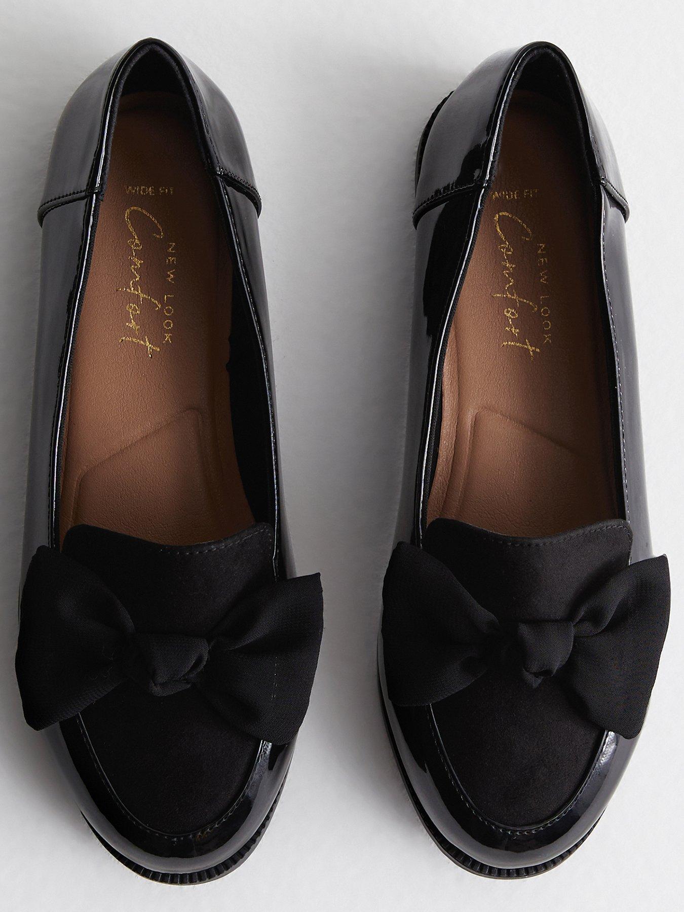 new-look-wide-fit-black-patent-bow-front-loafersoutfit