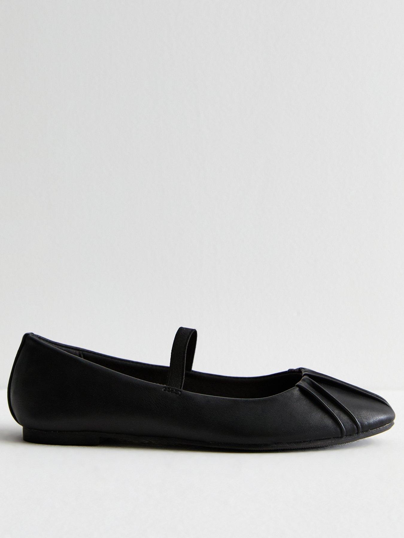 new-look-black-leather-look-pleated-toe-ballet-flats