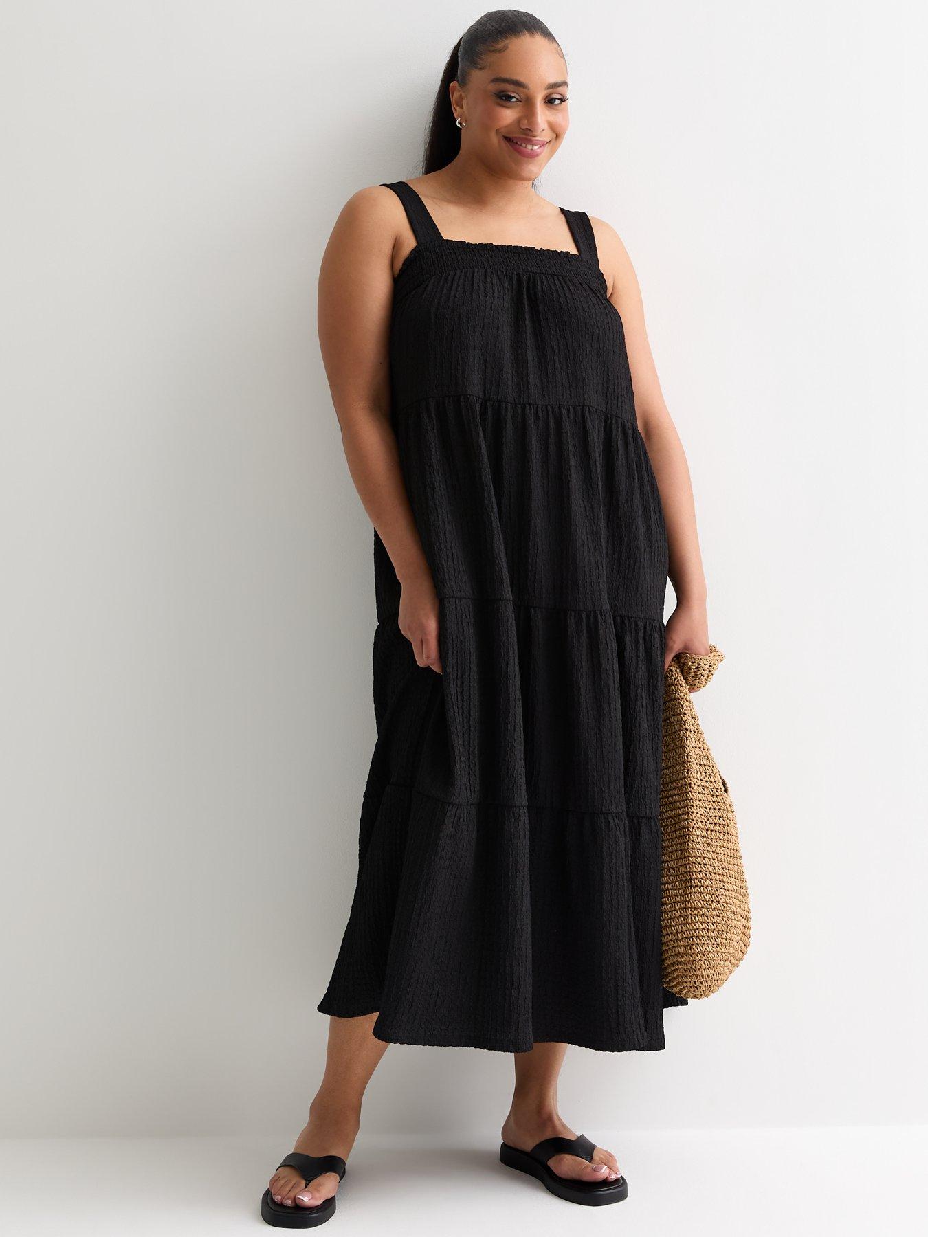 new-look-curves-black-crinkle-tiered-midi-dressback