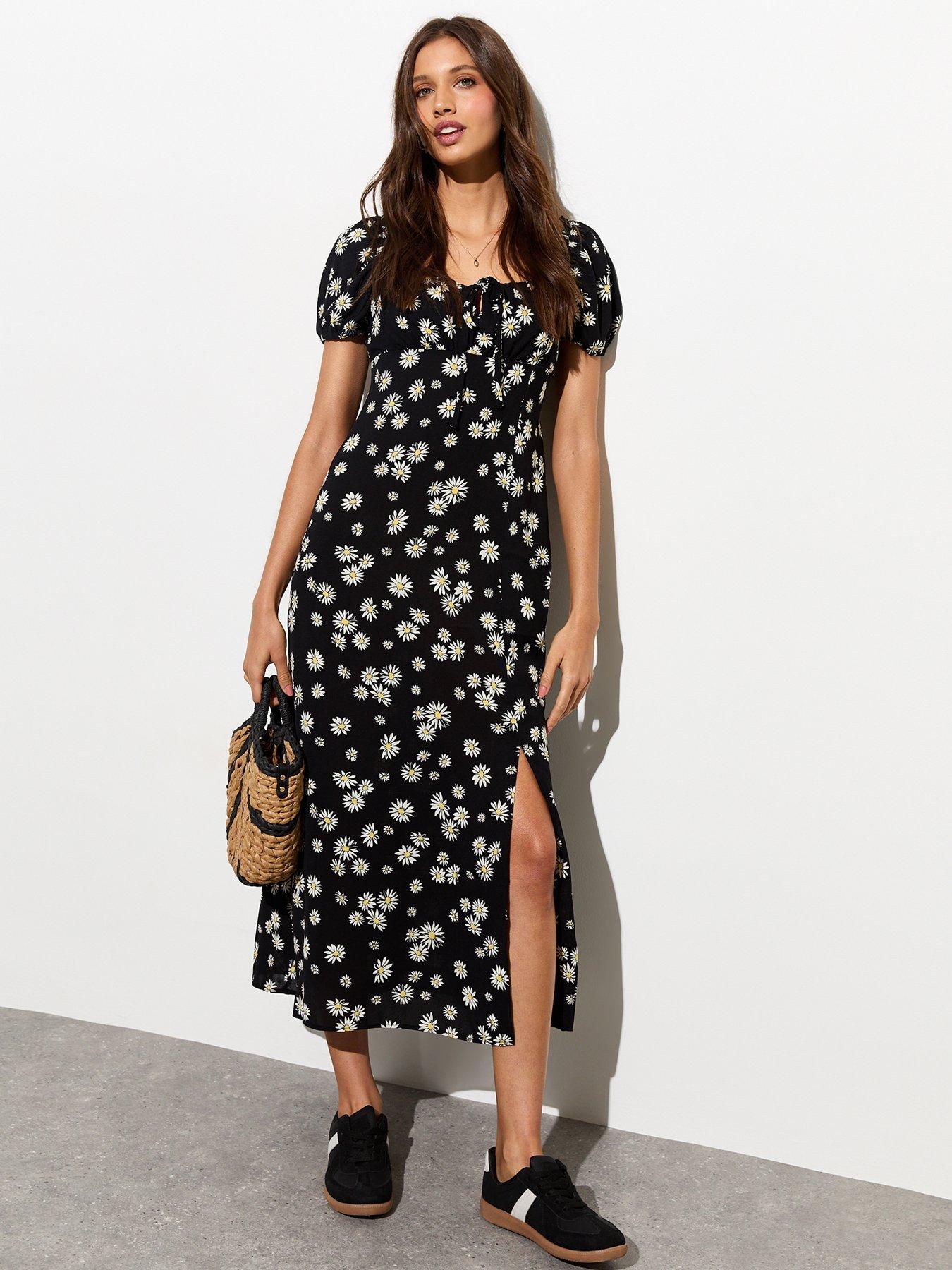 new-look-black-daisy-print-short-sleeve-midi-milkmaid-dress