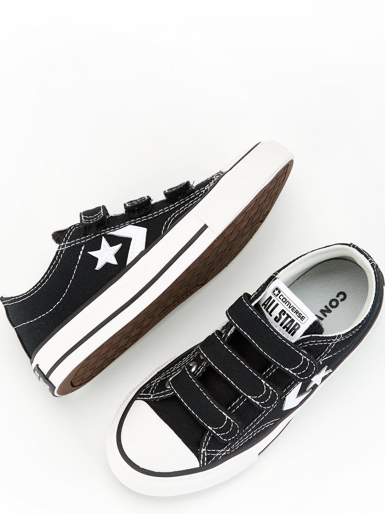 converse-kids-star-player-76-ox-trainers-blackwhiteoutfit