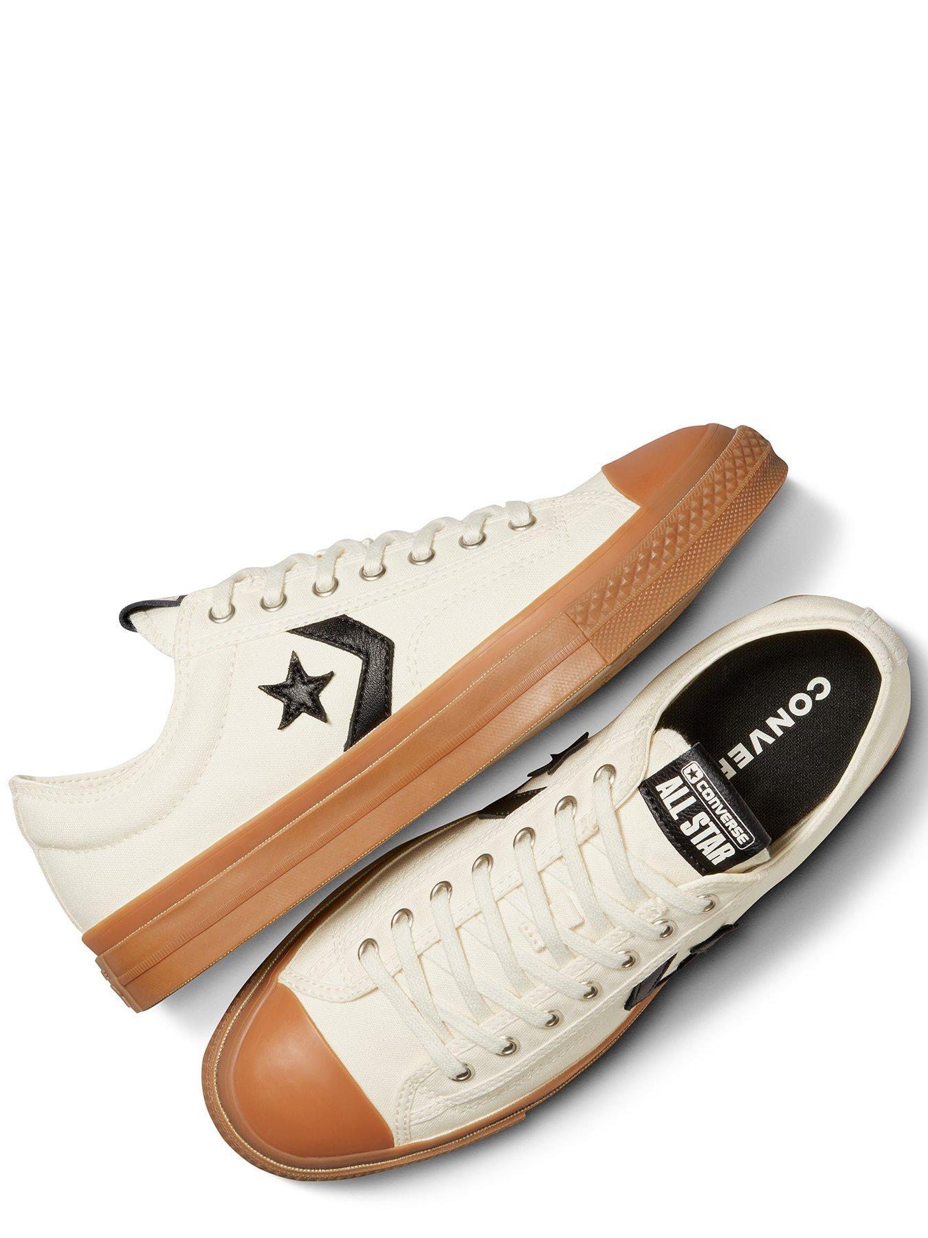 converse-star-player-76-ox-trainers-off-whiteoutfit