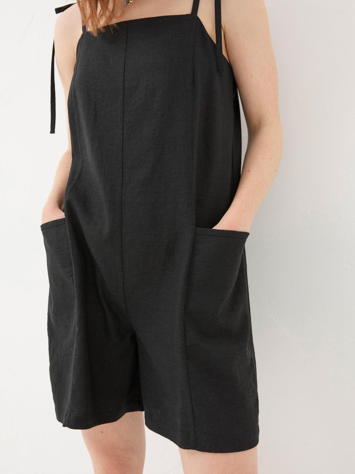 fatface-hallie-tie-shoulder-linen-blend-playsuit-blackoutfit