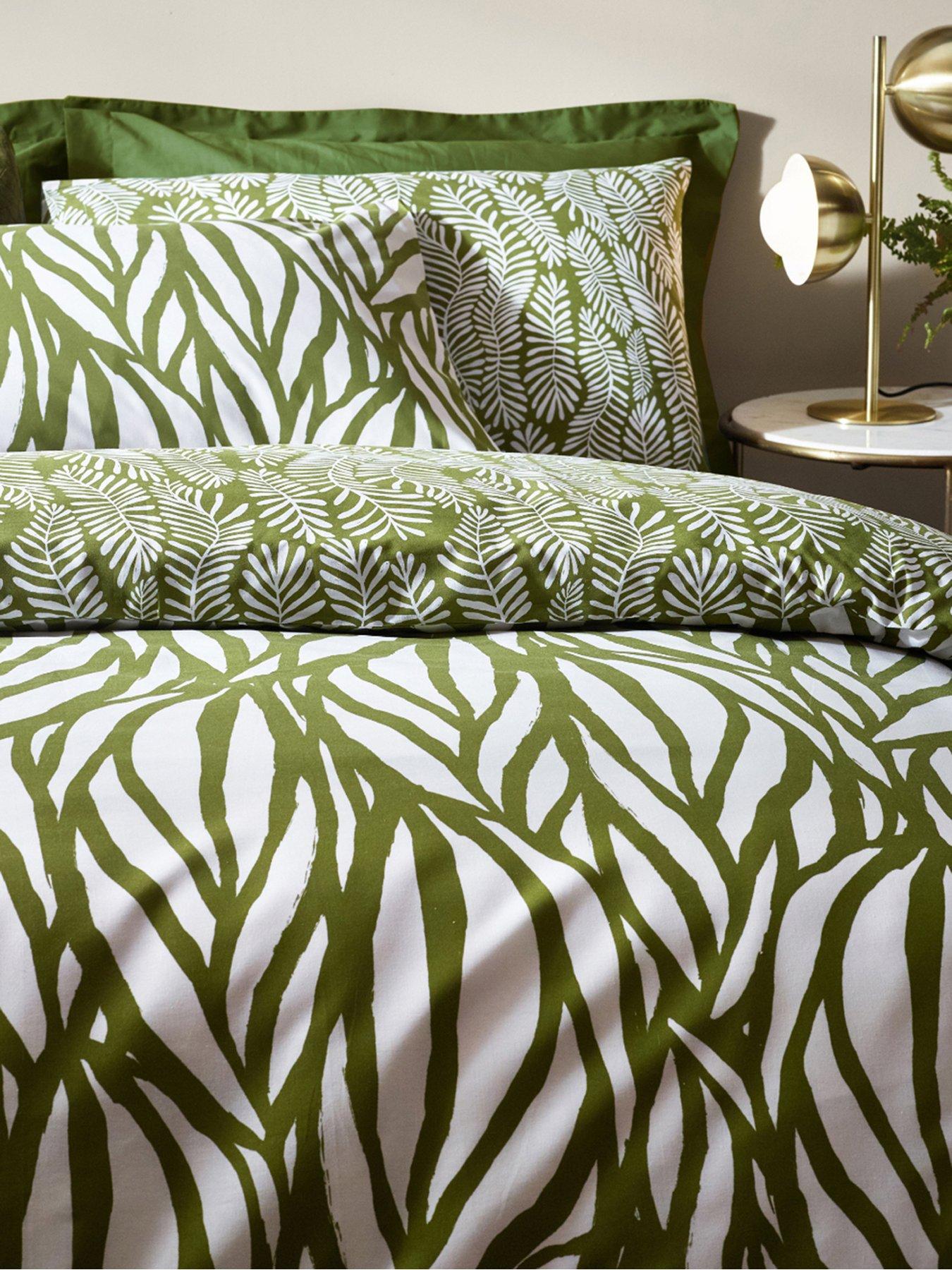 hoem-frond-olive-leaf-print-duvet-cover-setback