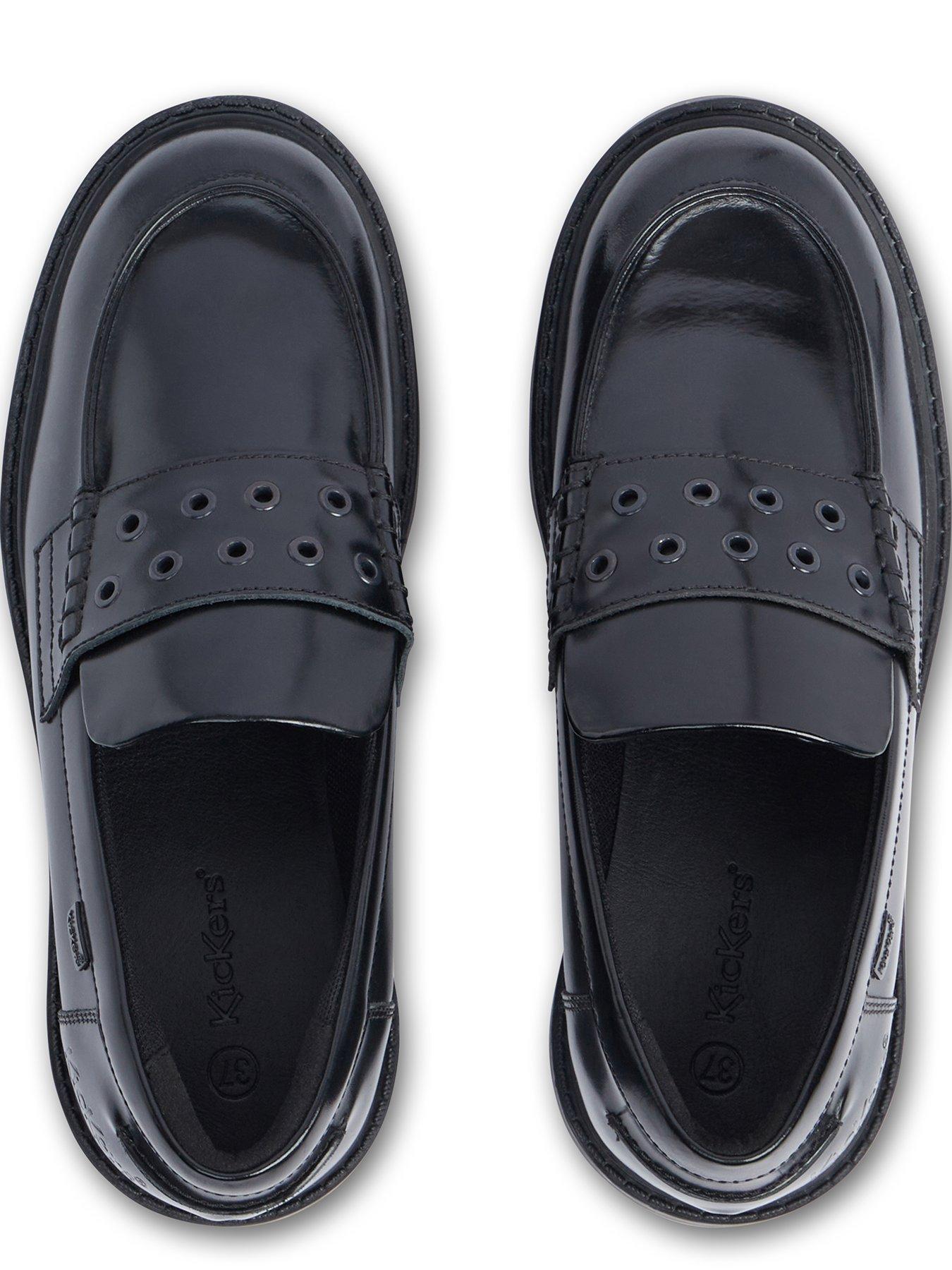 kickers-kori-loafer-rivet-blackoutfit