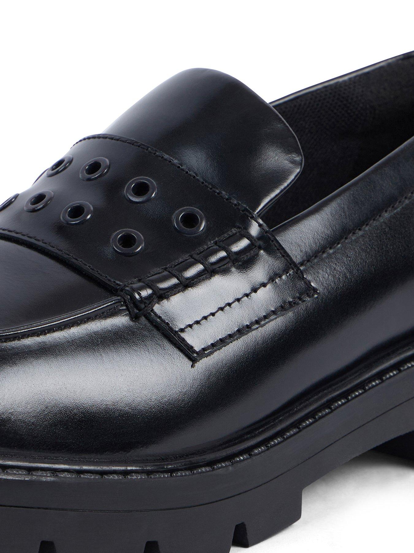 kickers-kori-loafer-rivet-blackdetail