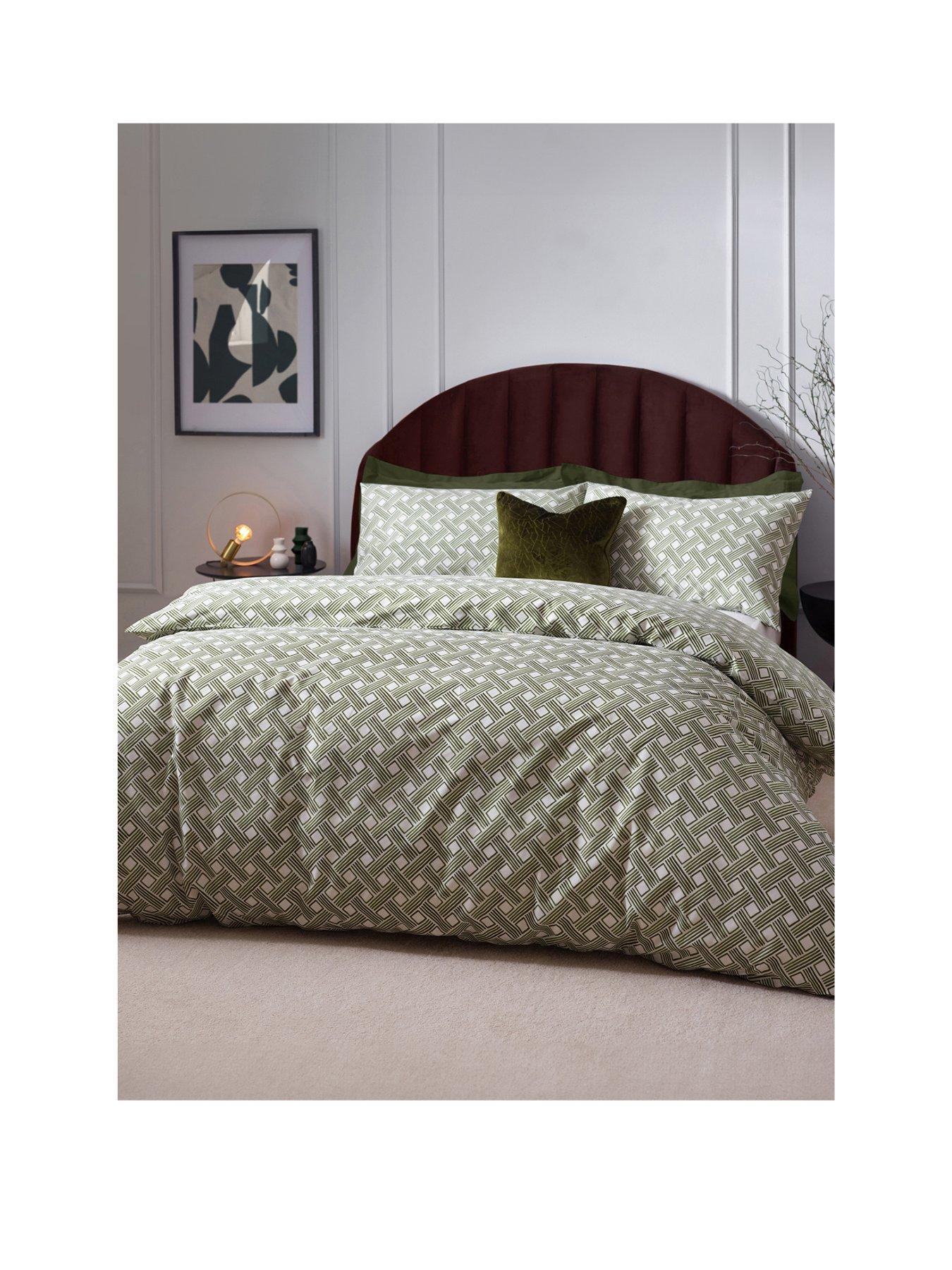 hoem-alexa-olive-green-duvet-cover-setstillFront