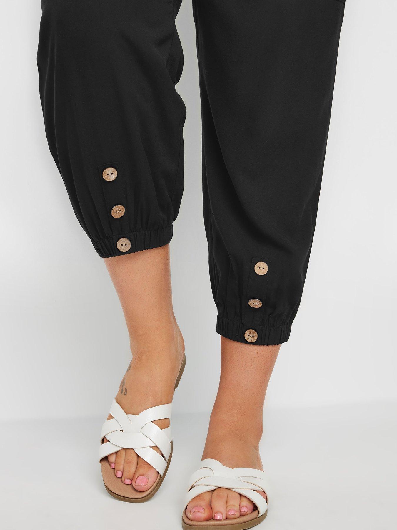 yours-curve-pocket-button-crop-trousers-blackoutfit