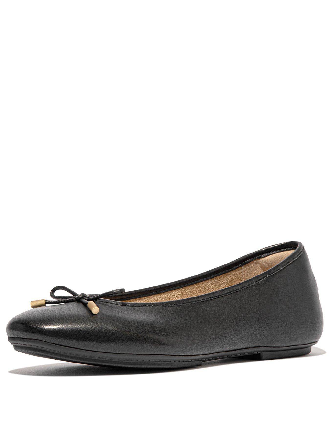 fitflop-delicato-bow-soft-leather-ballet-flats-blackstillFront