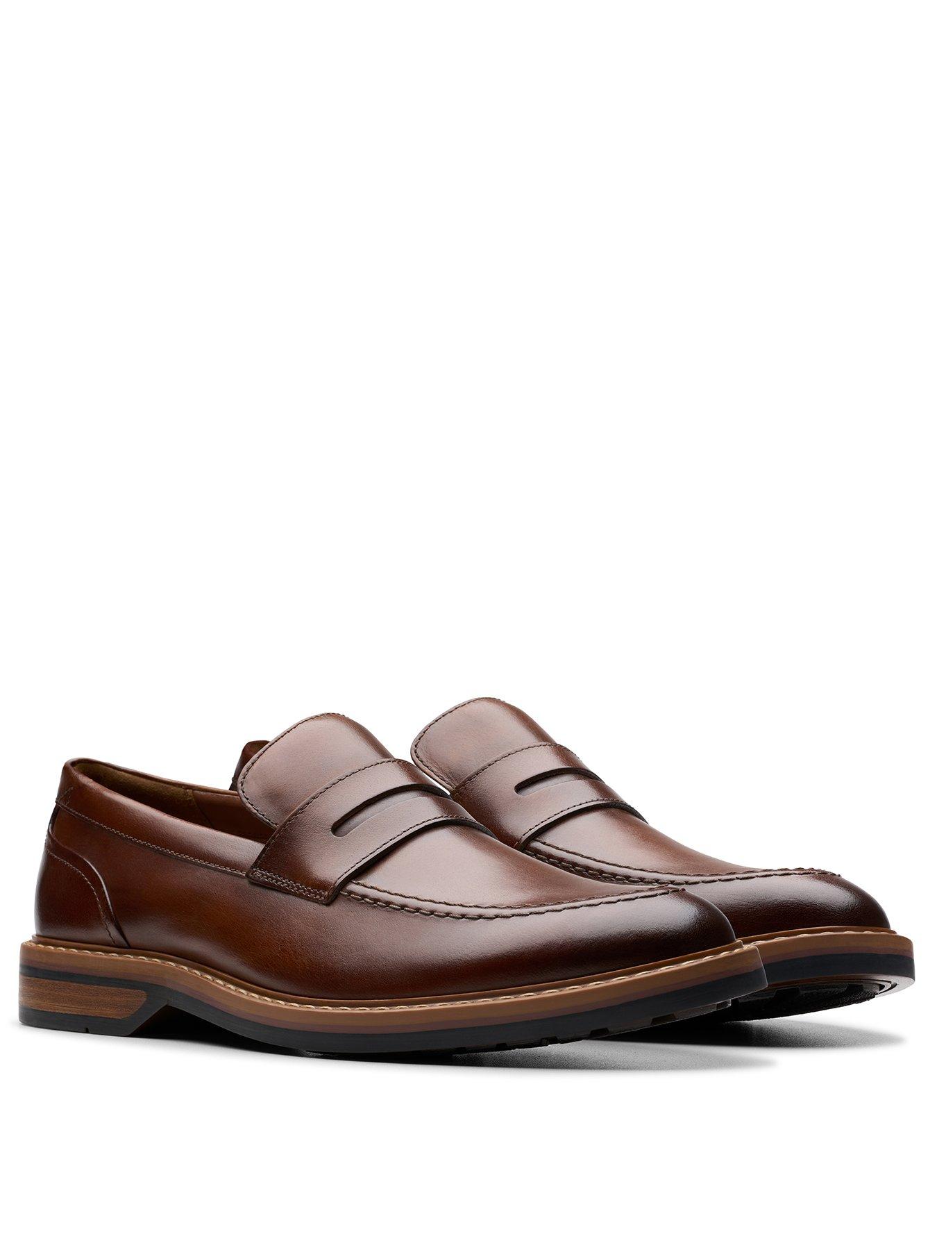 clarks-aldwin-step-loafers-brownstillFront