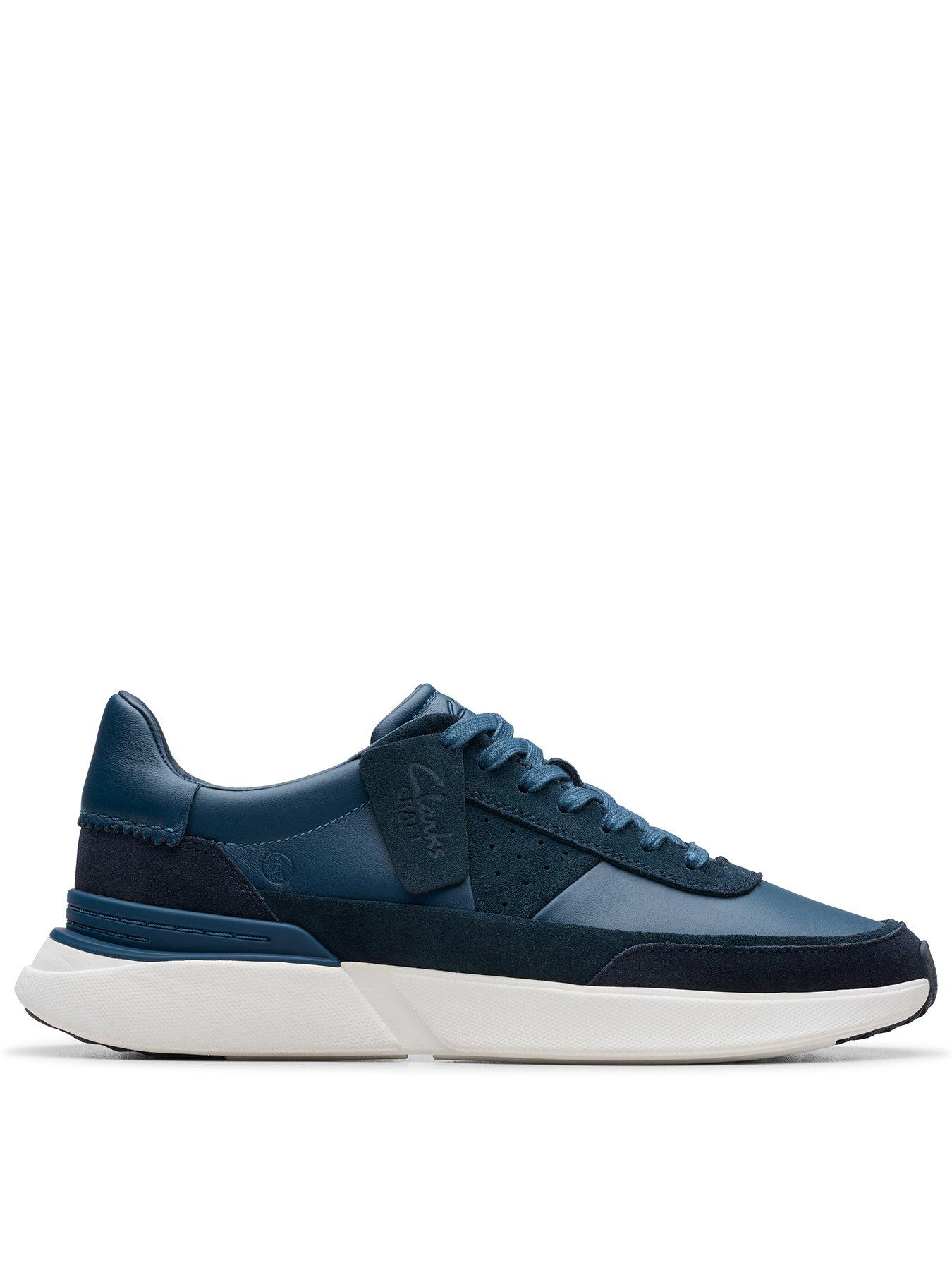 clarks-craft-pace-trainers-navy