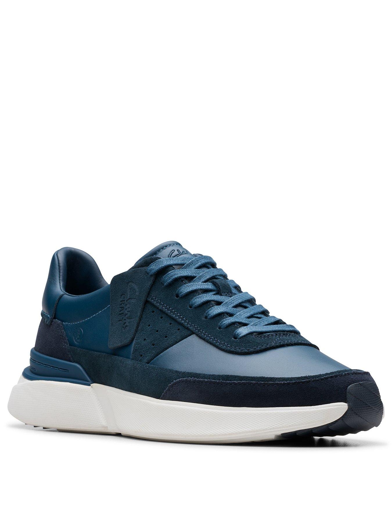 clarks-craft-pace-trainers-navystillFront