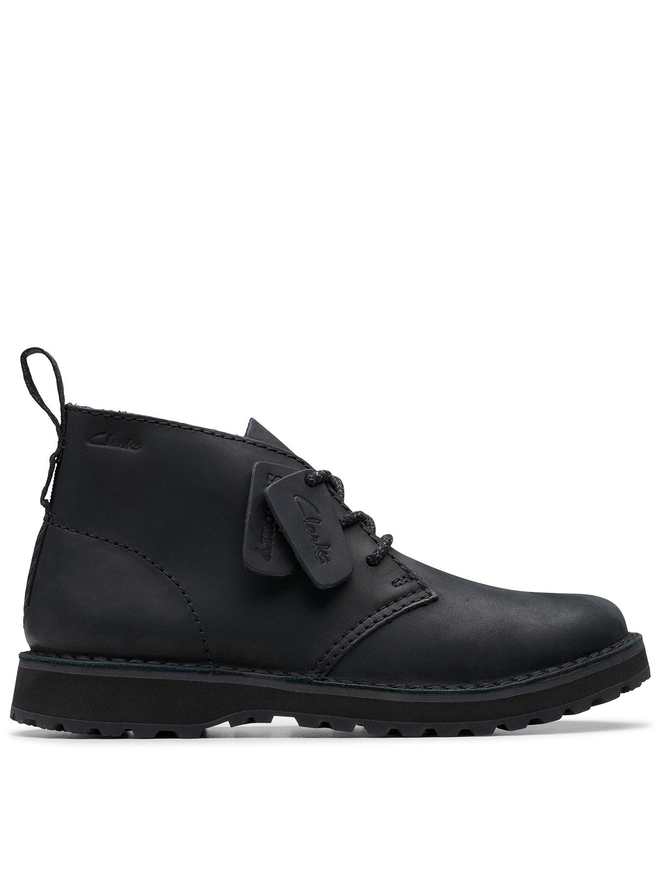 clarks-solsbury-desert-boots-black