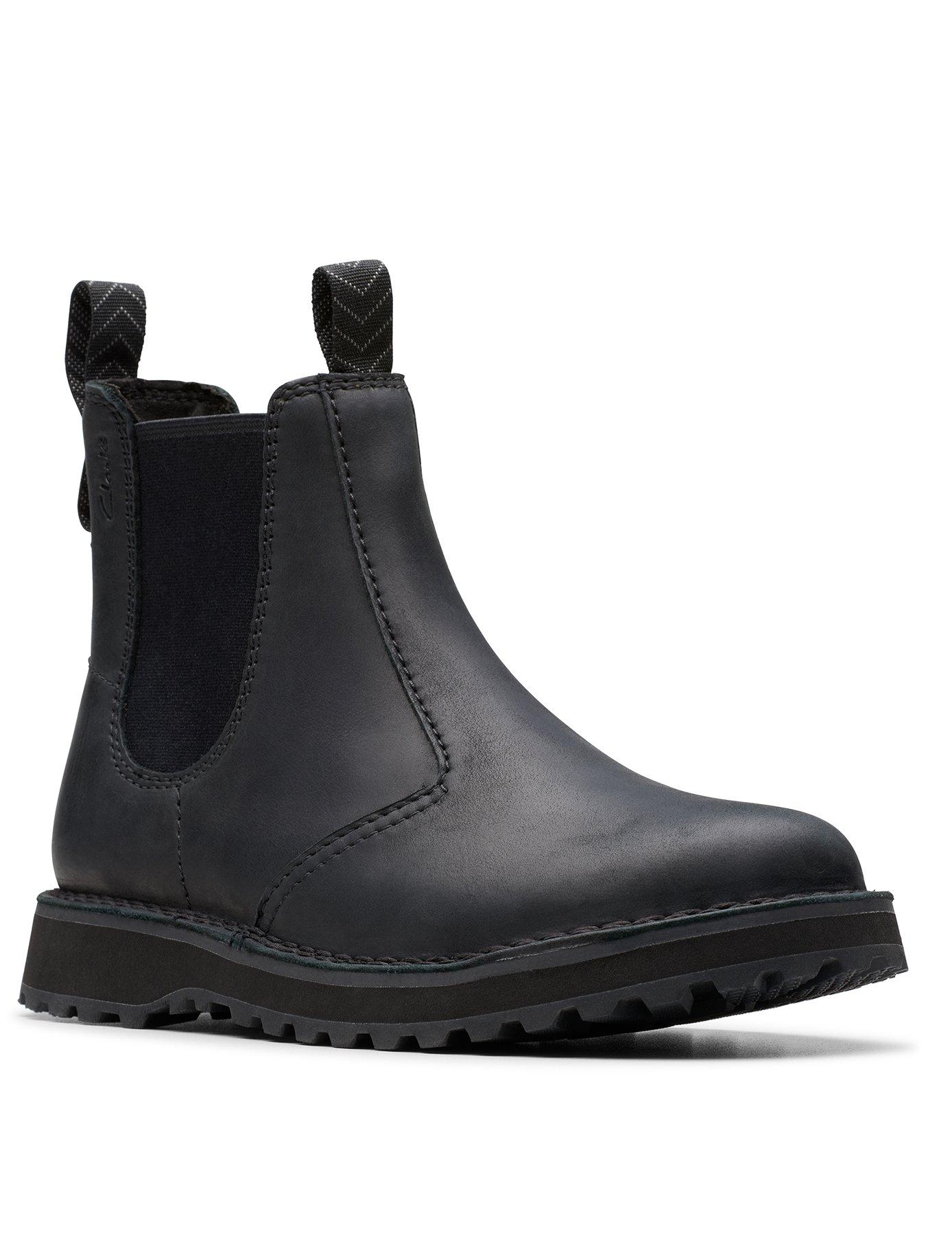 clarks-solsbury-easy-chelsea-boots-blackstillFront