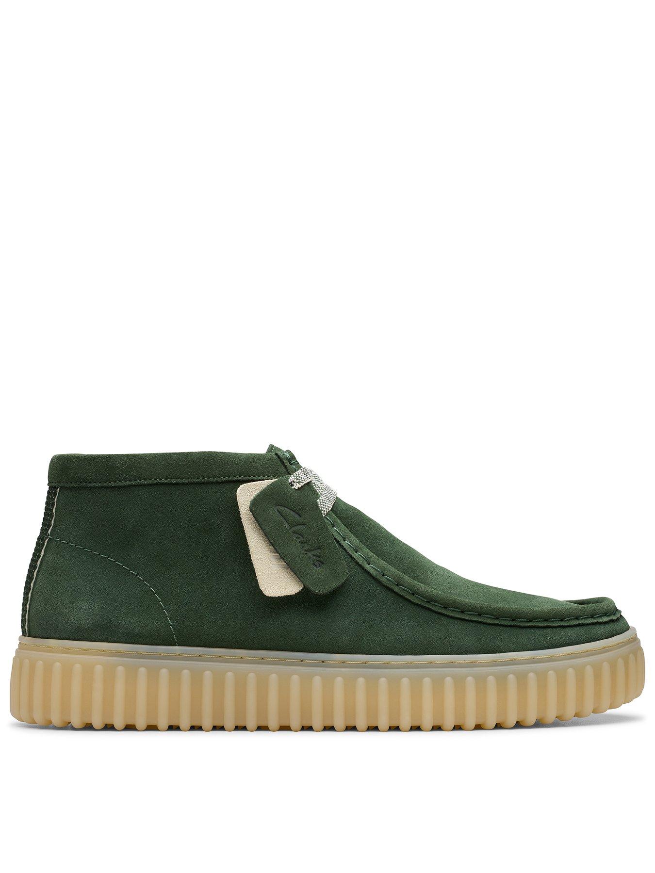 clarks-torhill-hi-chukka-boots-green