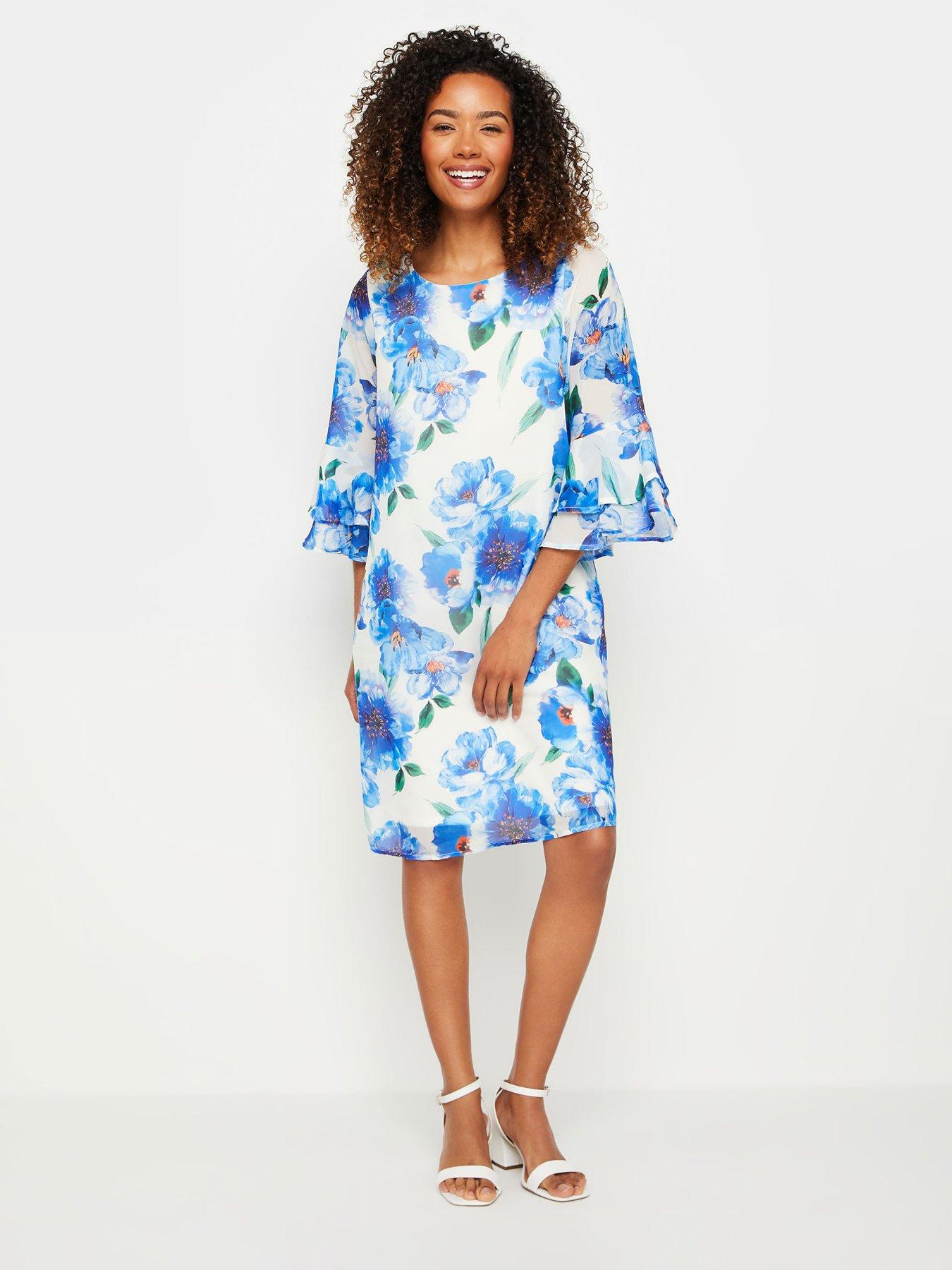 mco-white-floral-flute-sleeve-shift-dressfront