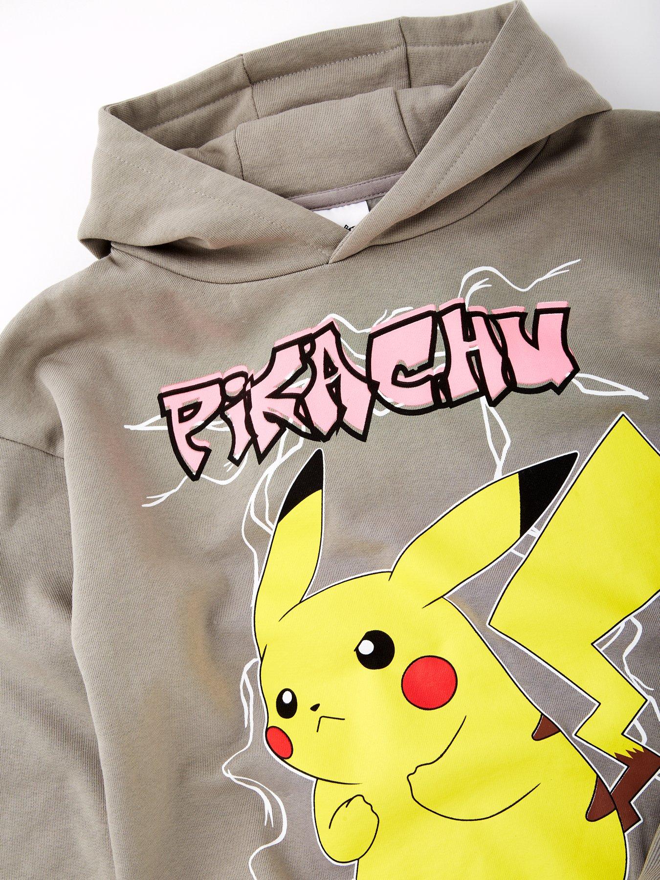 pokemon-pokemon-pikachu-oversized-hoodieoutfit