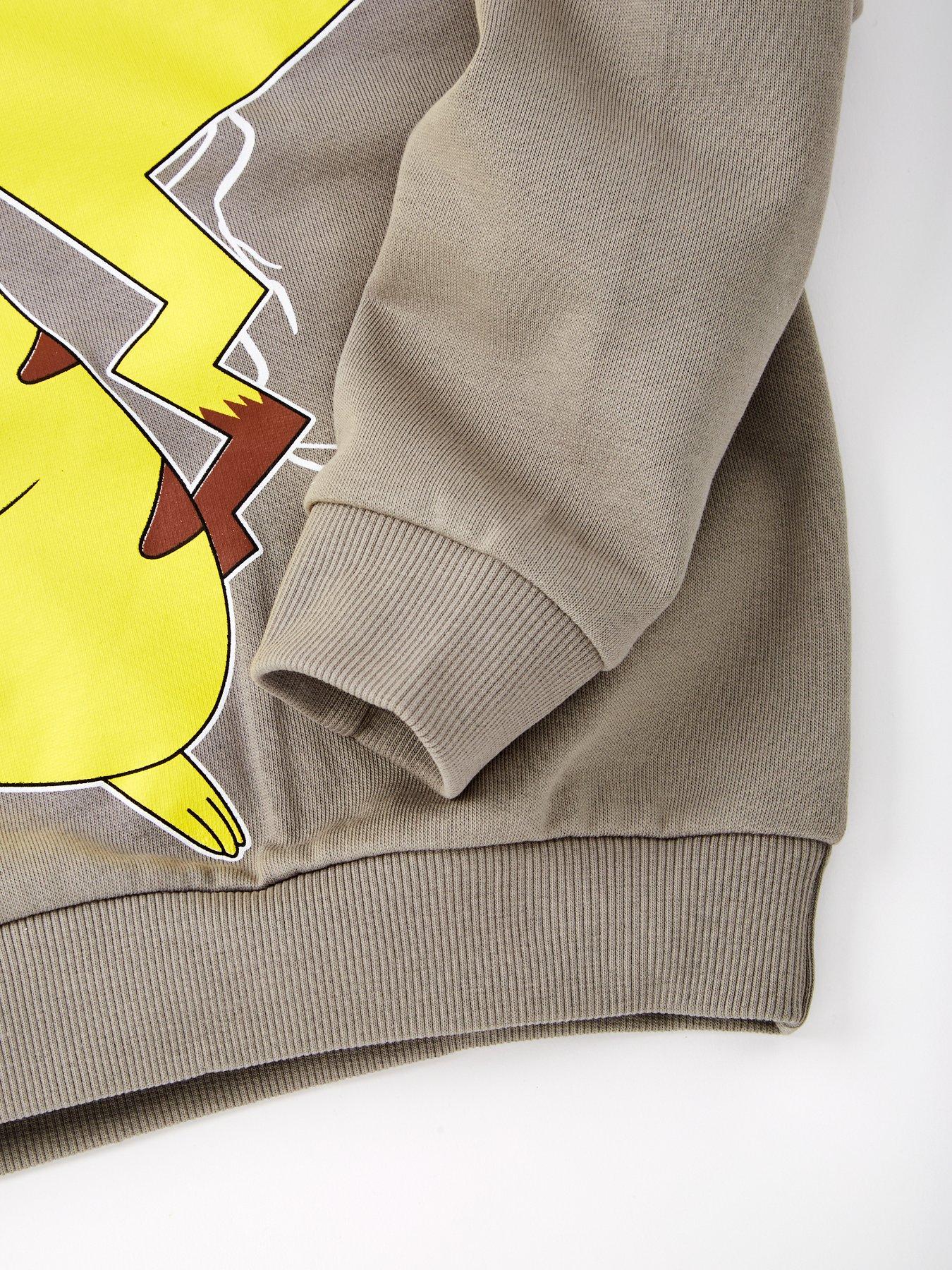 pokemon-pokemon-pikachu-oversized-hoodiedetail