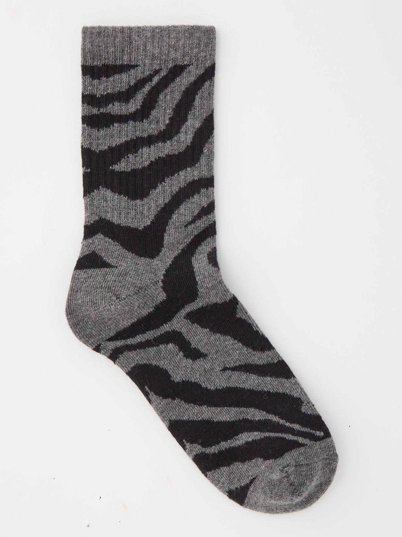 v-by-very-3pk-rib-ankle-socksstillFront