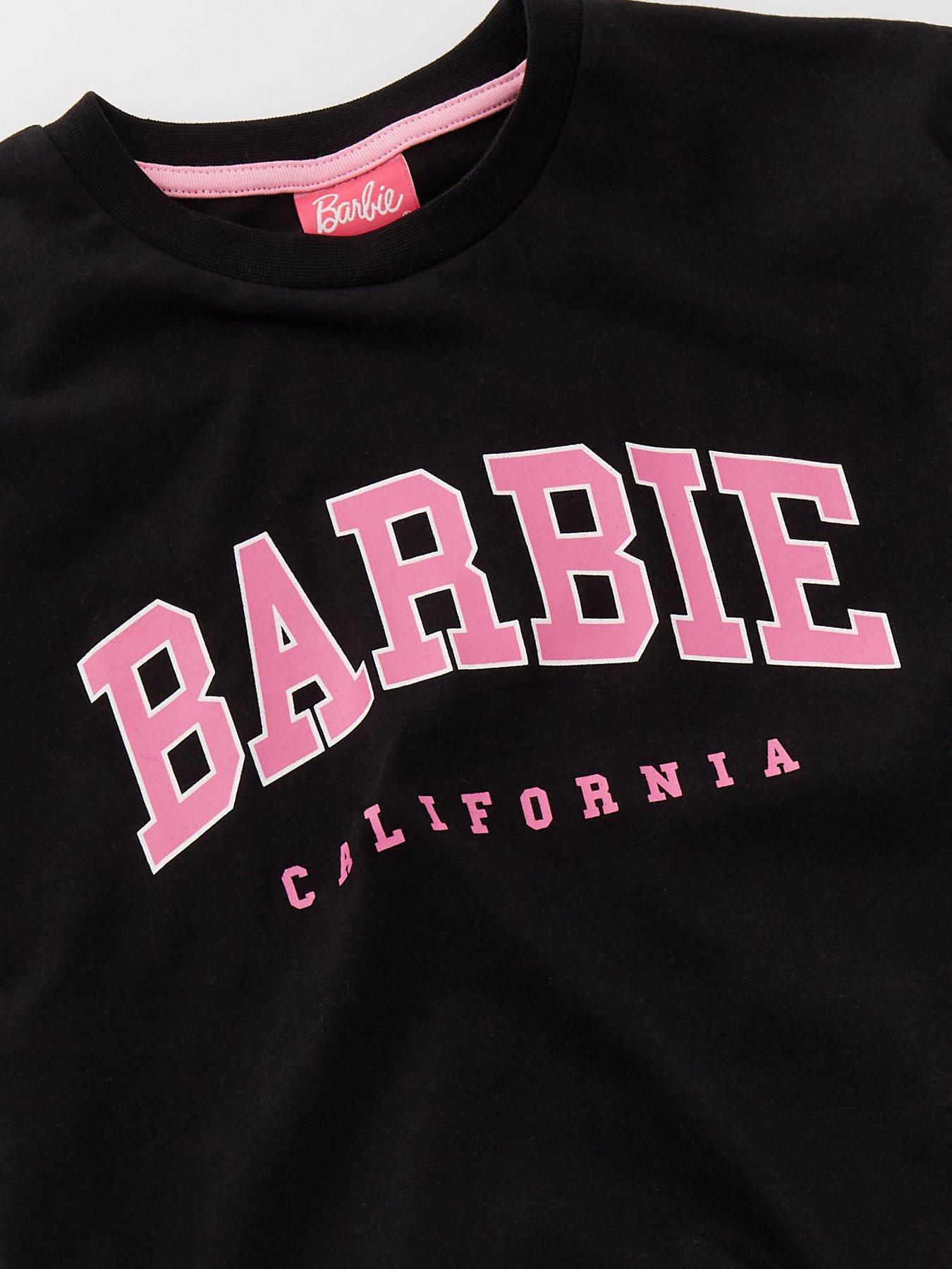 barbie-oversized-collegiate-t-shirt-blackoutfit