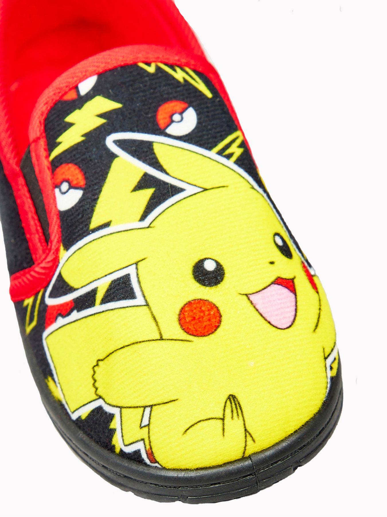 pokemon-pikachu-slip-on-slippers-multiback