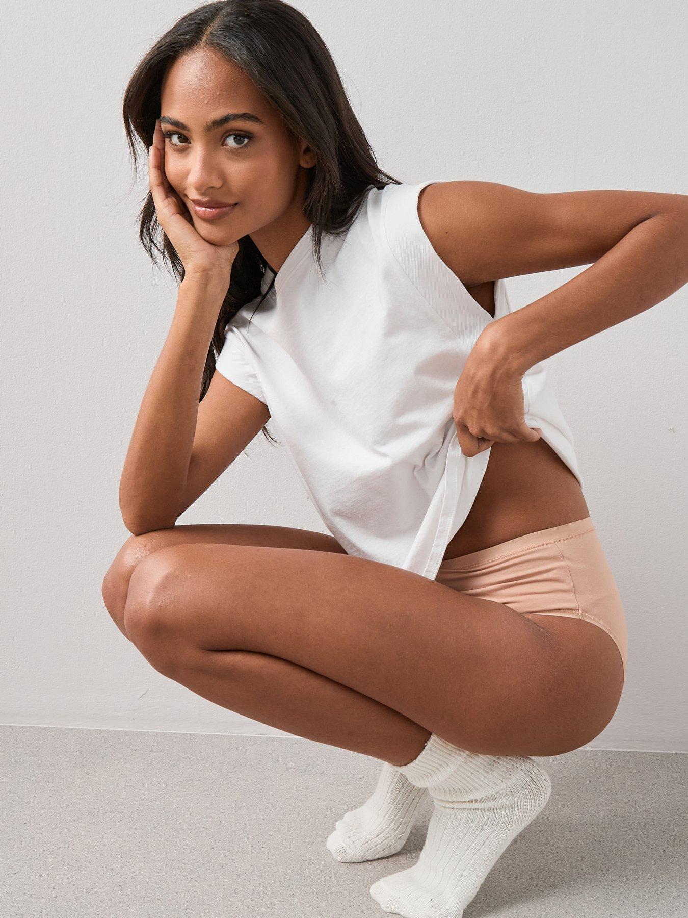 Image 6 of 6 of The Very Collection 5pk Plain Cotton Full High Waisted Briefs