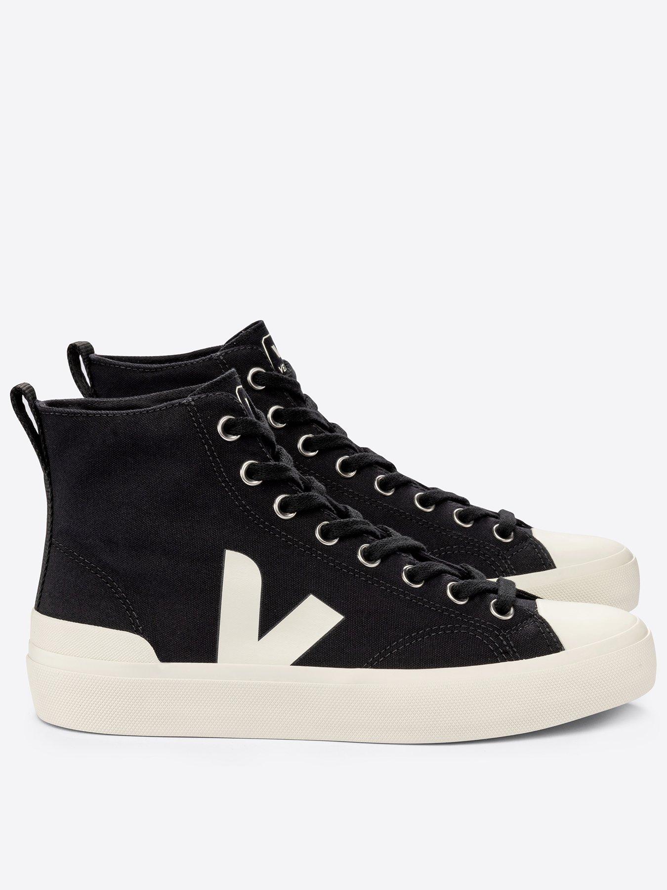 veja-womens-wata-ii-hi-canvas-trainers-blackoff-white