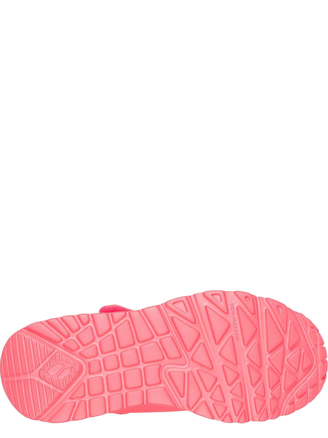 skechers-girls-uno-lite-embossed-neon-pink-trainerdetail