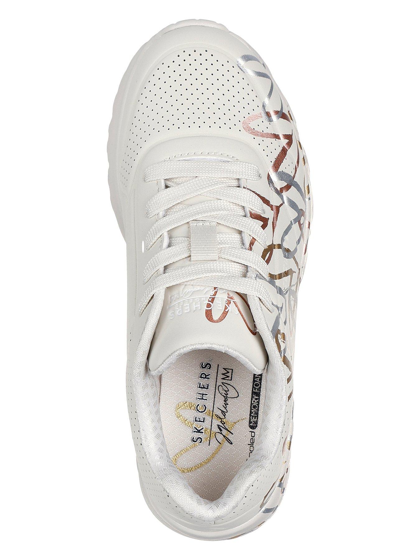 skechers-girls-uno-lite-james-goldcrown-metallic-graffiti-heart-lace-up-traineroutfit