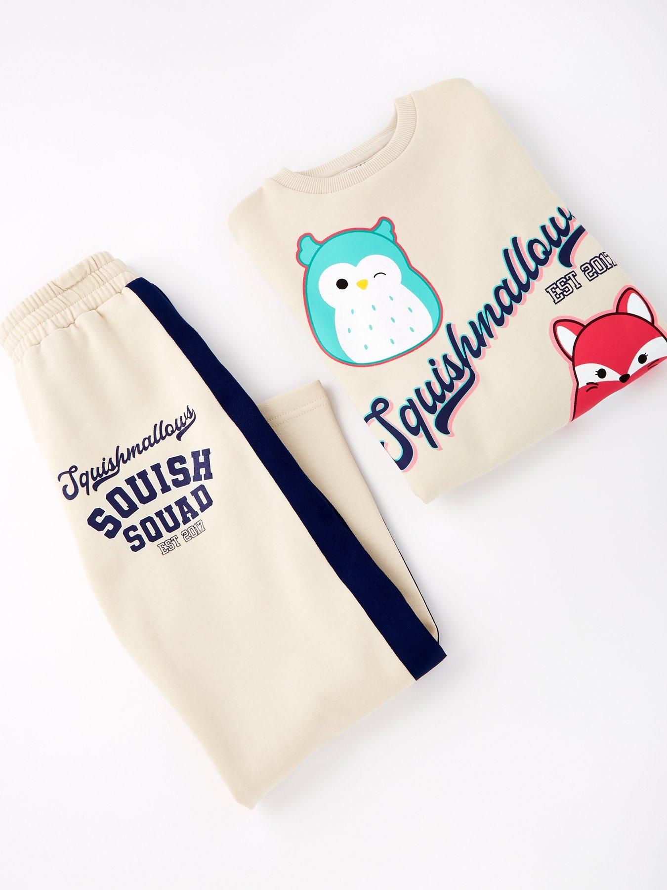 squishmallows-squishmallow-2-piece-sweat-and-jogger-setdetail