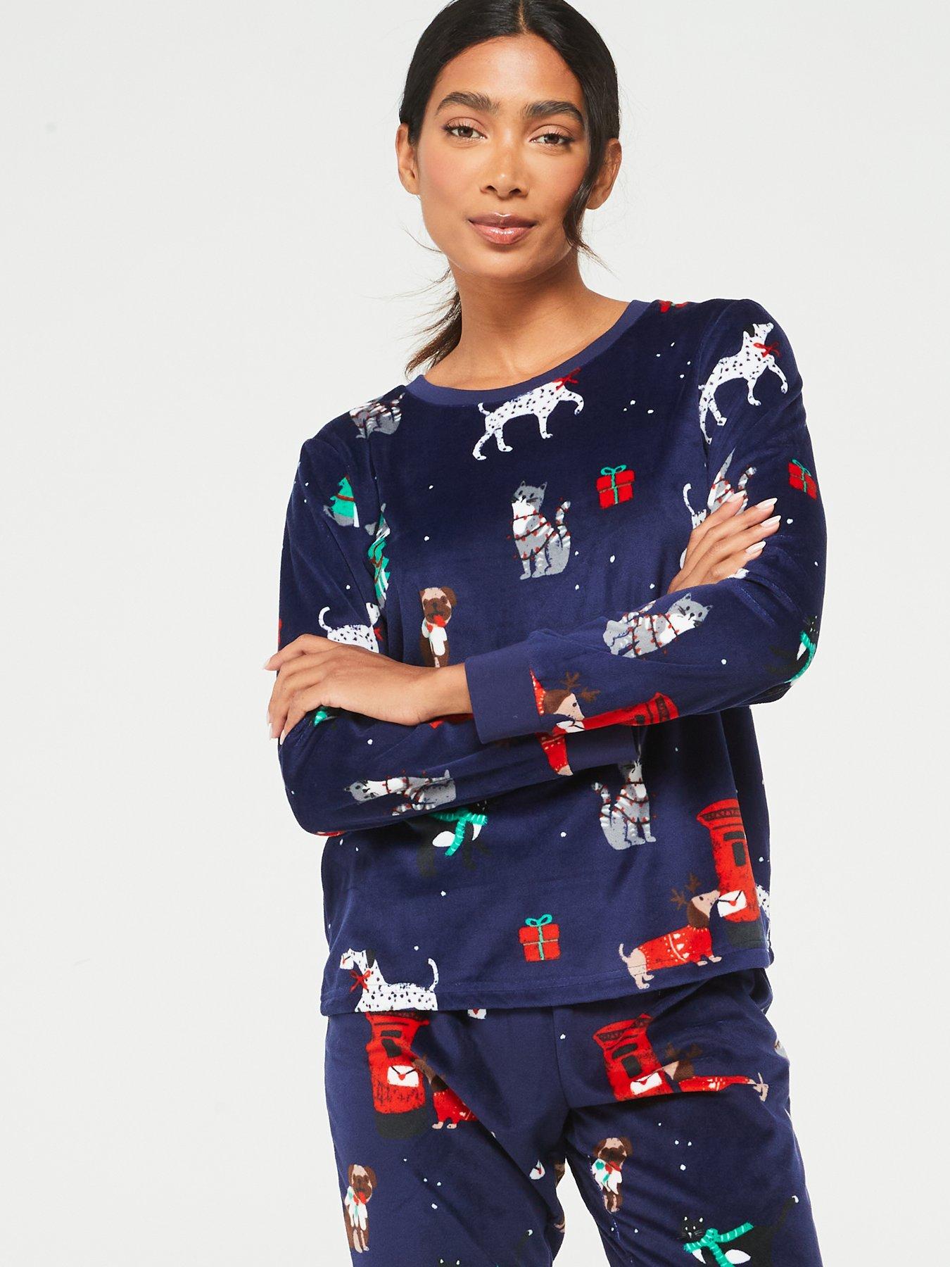 v-by-very-womens-familynbspfestive-pets-long-sleeve-top-and-slim-jogger-christmas-pjs--nbsp-navyoutfit