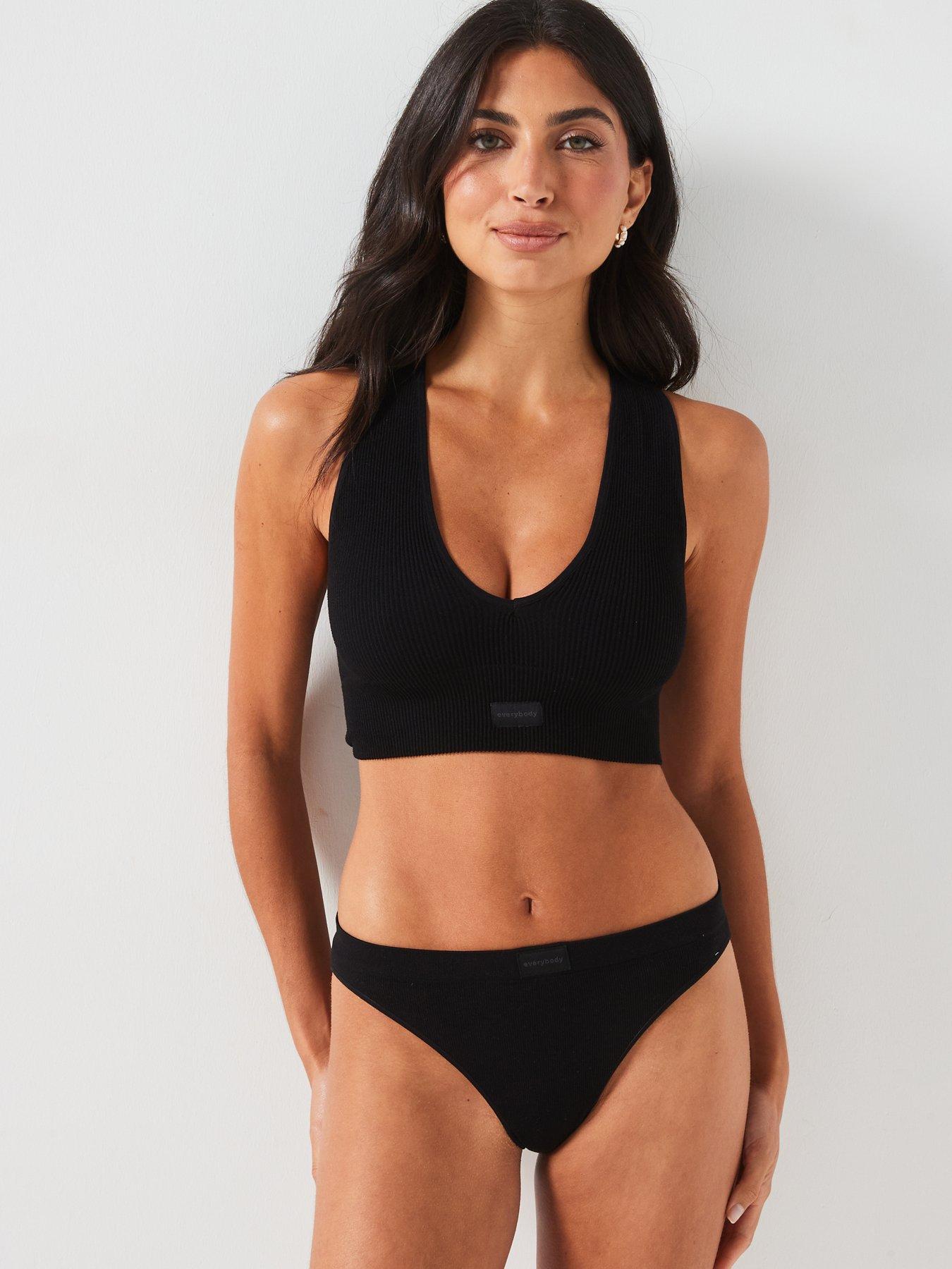 everybody-ribbed-v-neck-seamless-crop-top-blackback