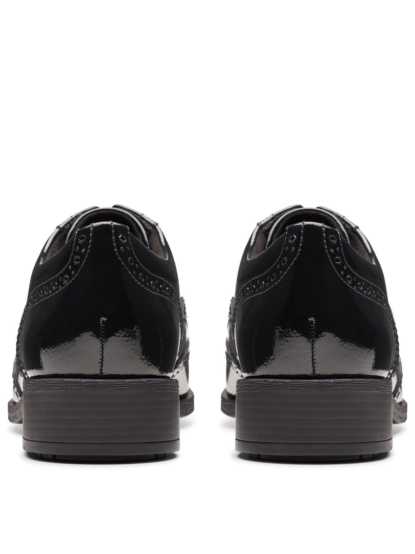 clarks-havisham-oak-brogue-black-patback