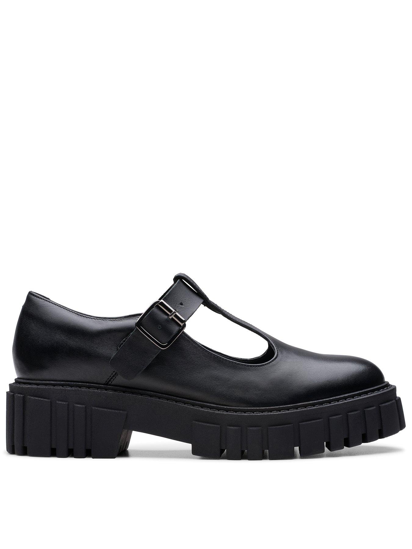 clarks-page-bar-flat-shoe-black-leather