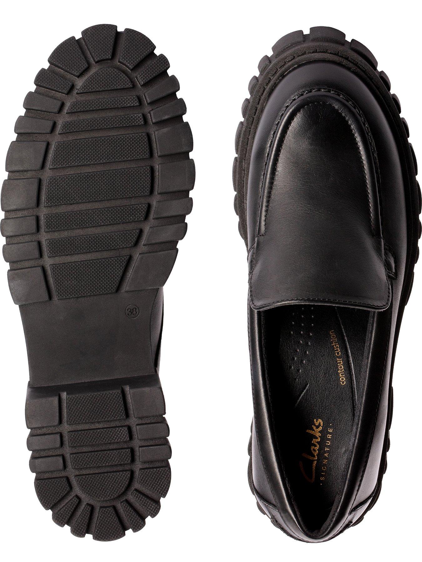 clarks-page-loafer-black-leatheroutfit