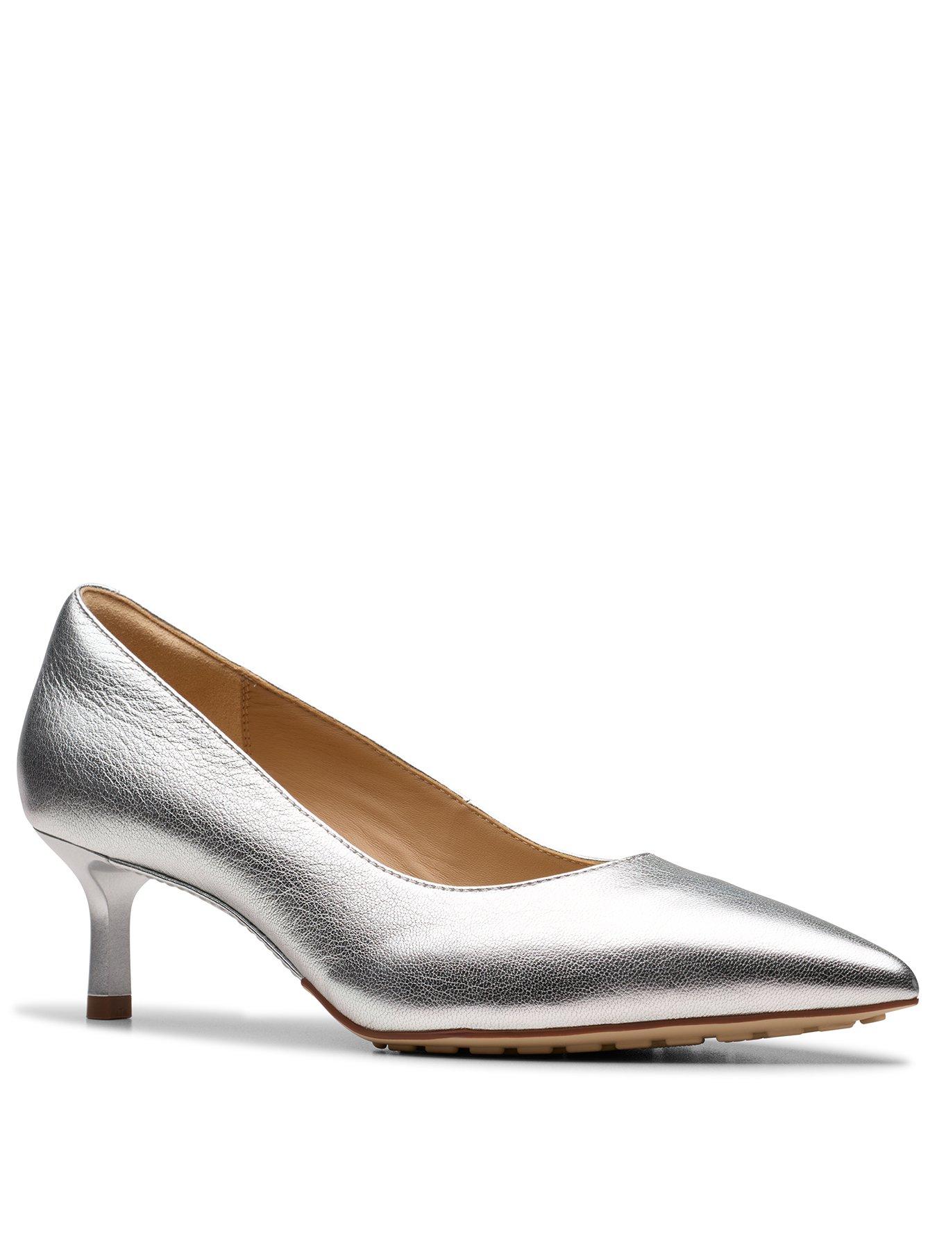 clarks-adela-court-heel-silverstillFront