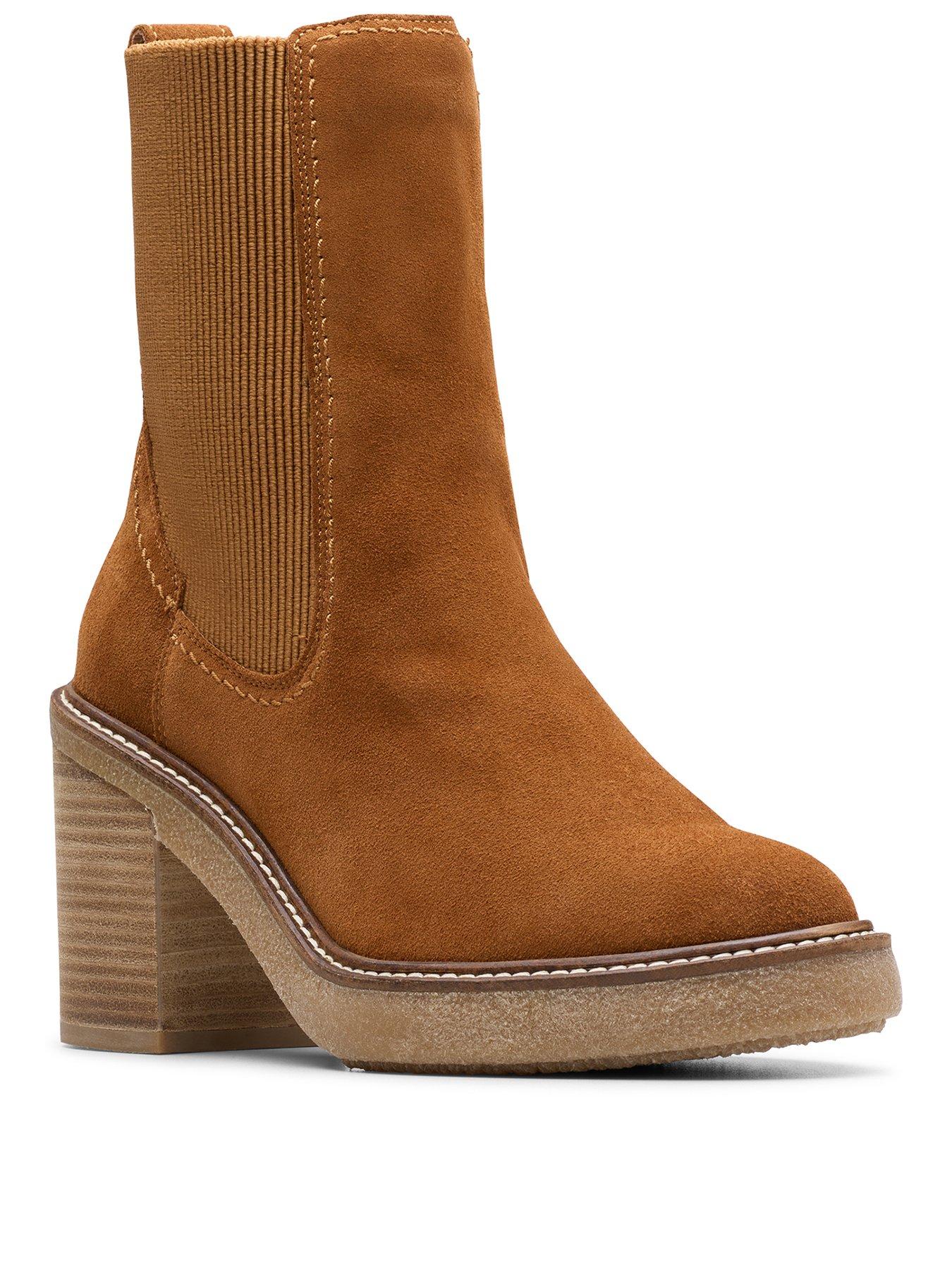 clarks-cassiano-top-suede-ankle-boot-brownstillFront