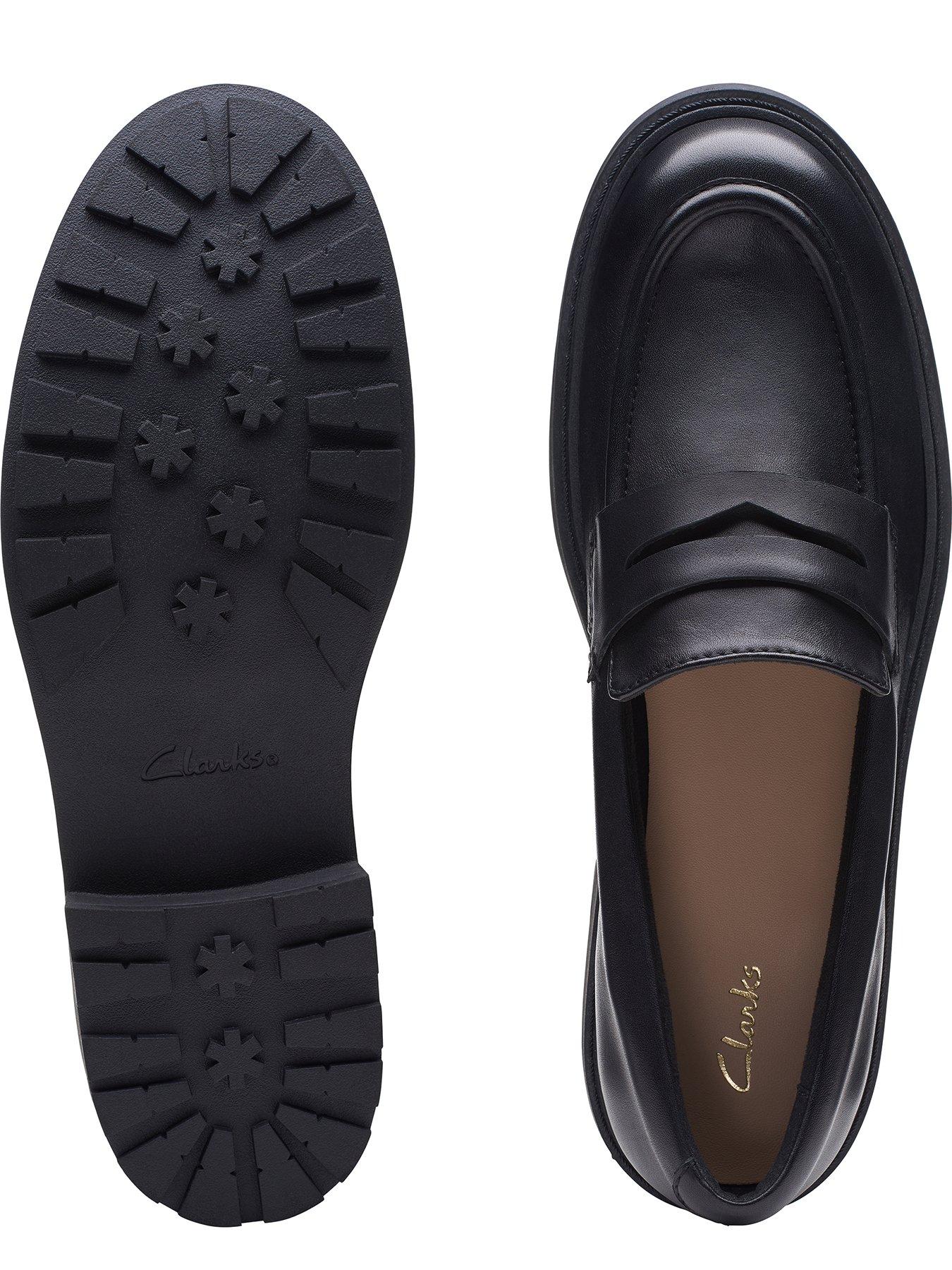 clarks-orinocco-penny-loafer-black-leatheroutfit