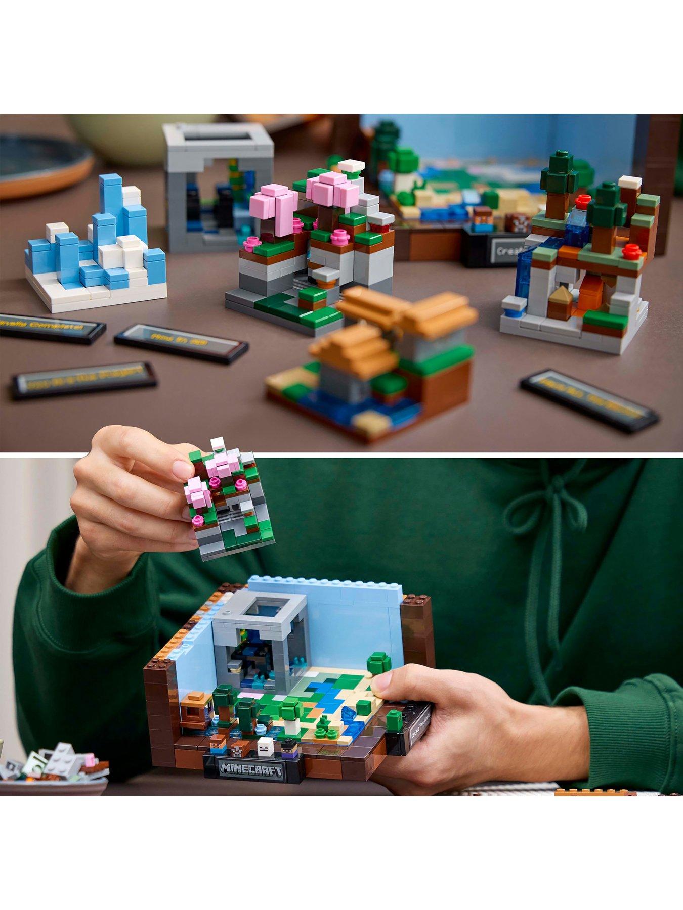 Image 5 of 8 of LEGO Minecraft The Crafting Table for Adults 21265
