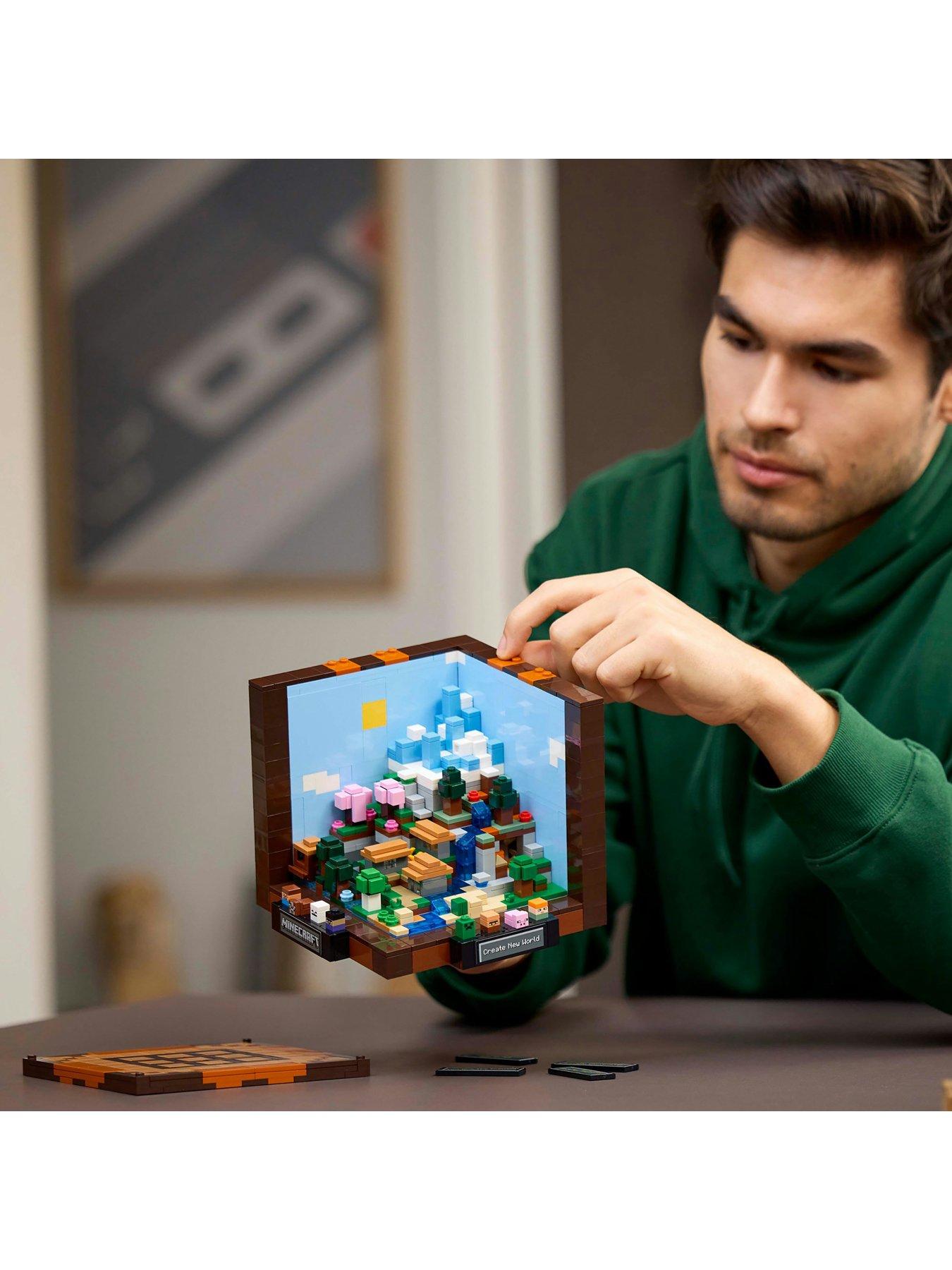 Image 6 of 8 of LEGO Minecraft The Crafting Table for Adults 21265