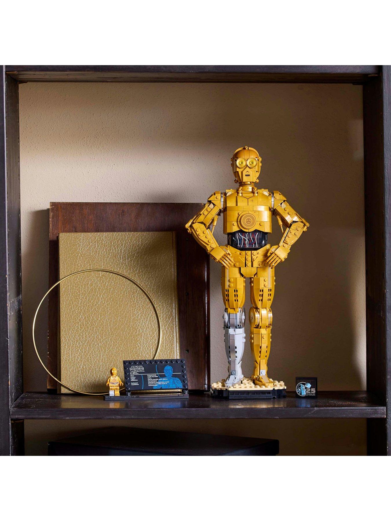 Image 3 of 8 of LEGO Star Wars C-3PO, Droid Character Figure 75398