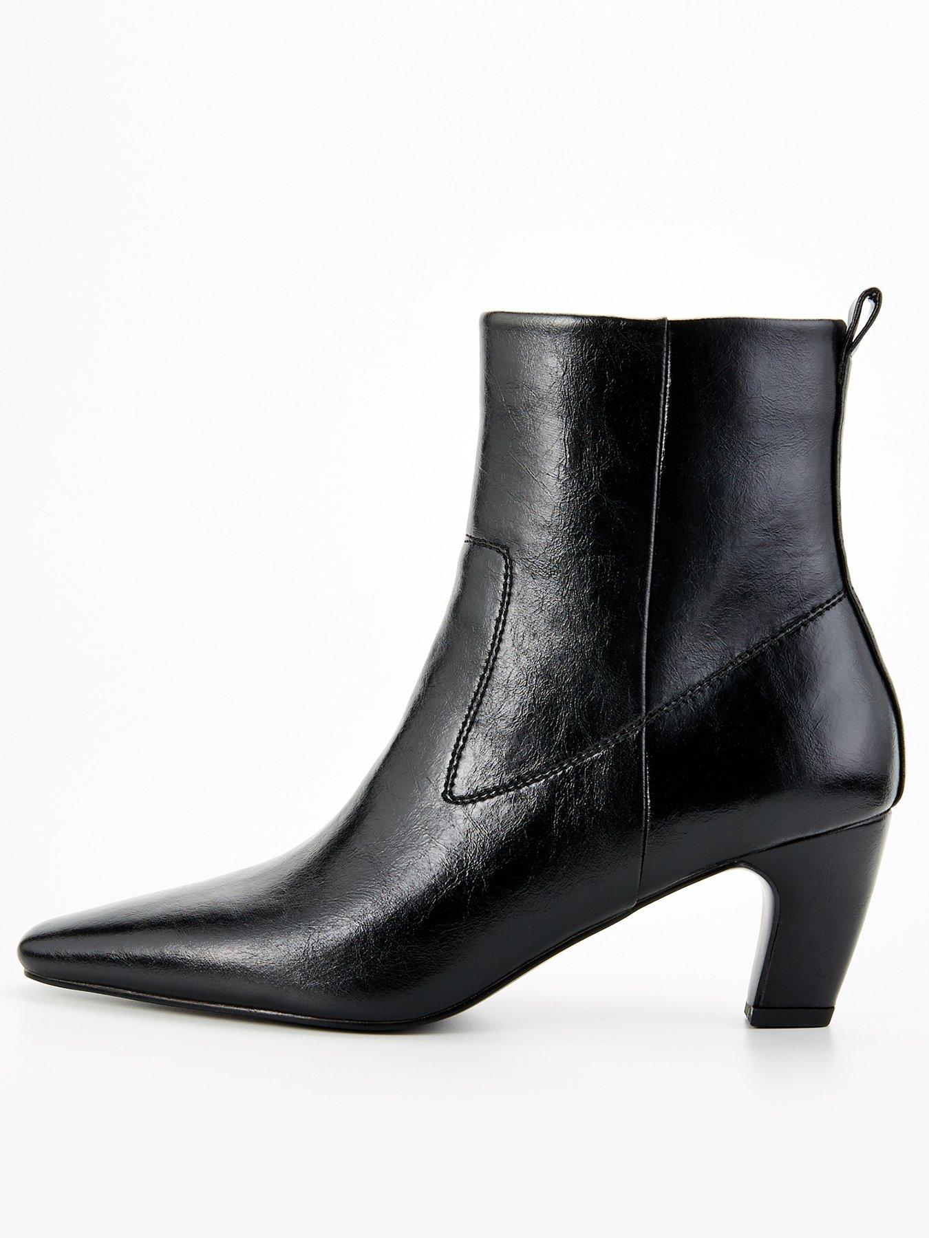 v-by-very-point-toe-ankle-boot-with-crinkle-pu-black