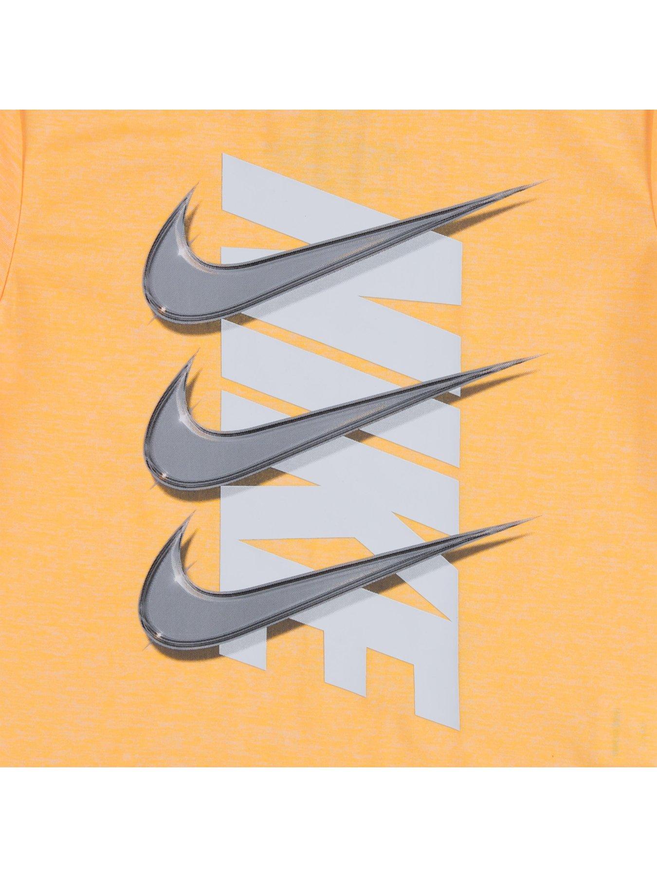 nike-infant-boys-dropset-short-set-greyoutfit