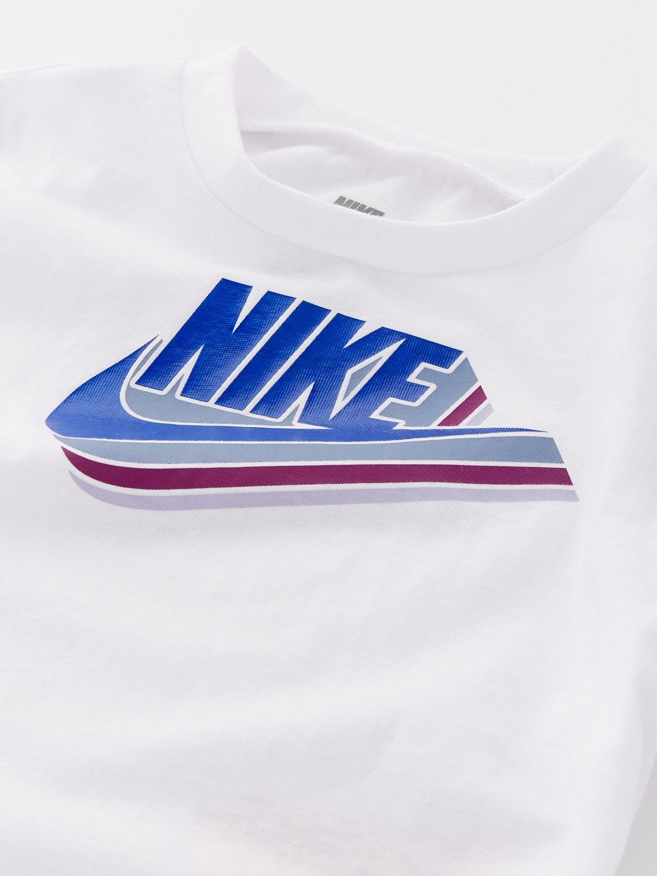 nike-infant-boys-reimagine-t-shirt-and-cargo-shorts-set-greyoutfit