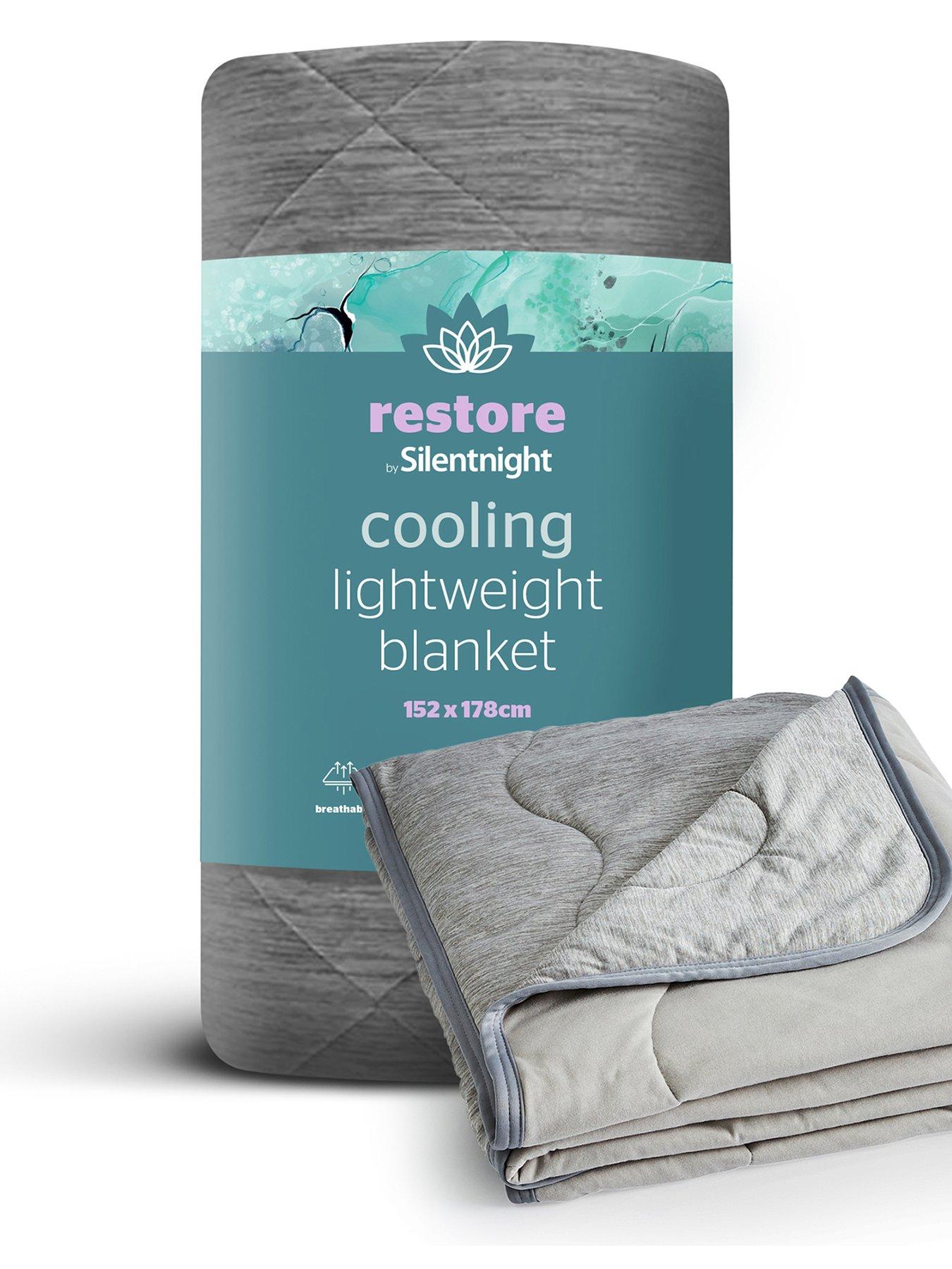 Image 1 of 8 of Silentnight Restore Cooling Summer Throw
